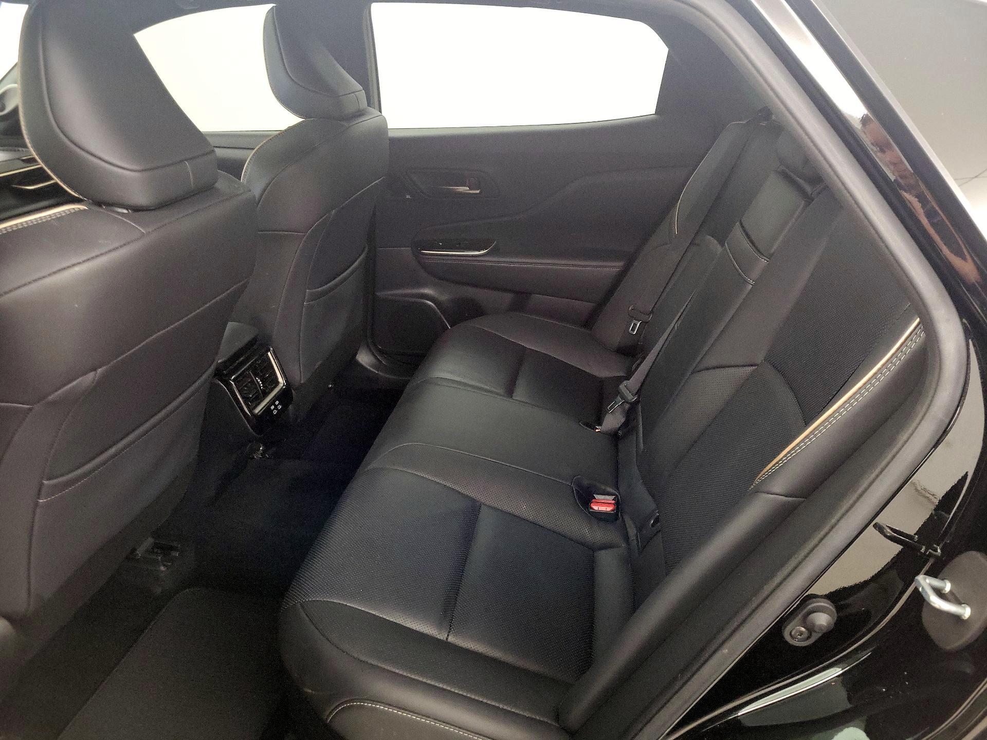 Thumbnail: 2024 Toyota Crown - 20