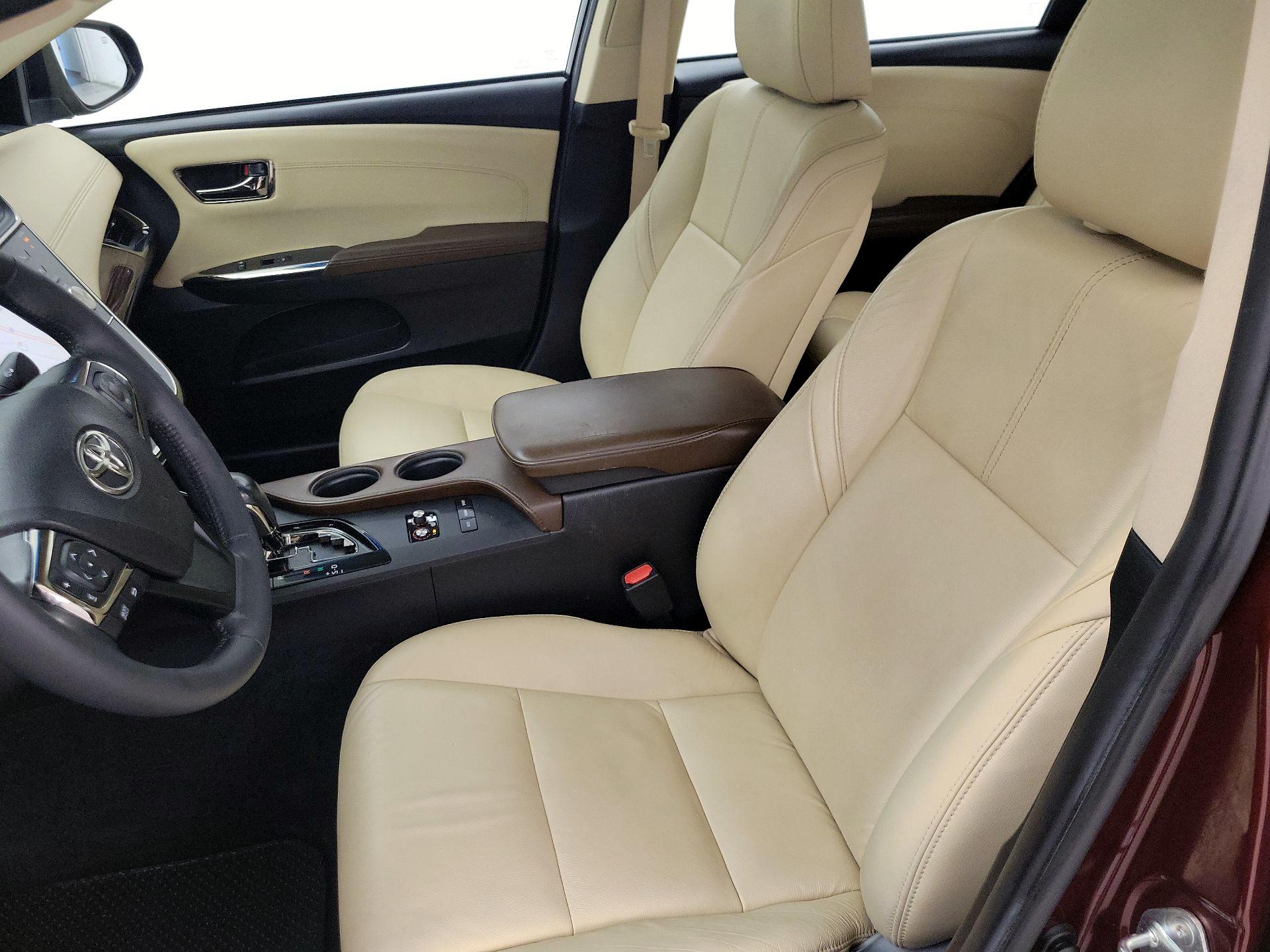 Thumbnail: 2015 Toyota Avalon - 11