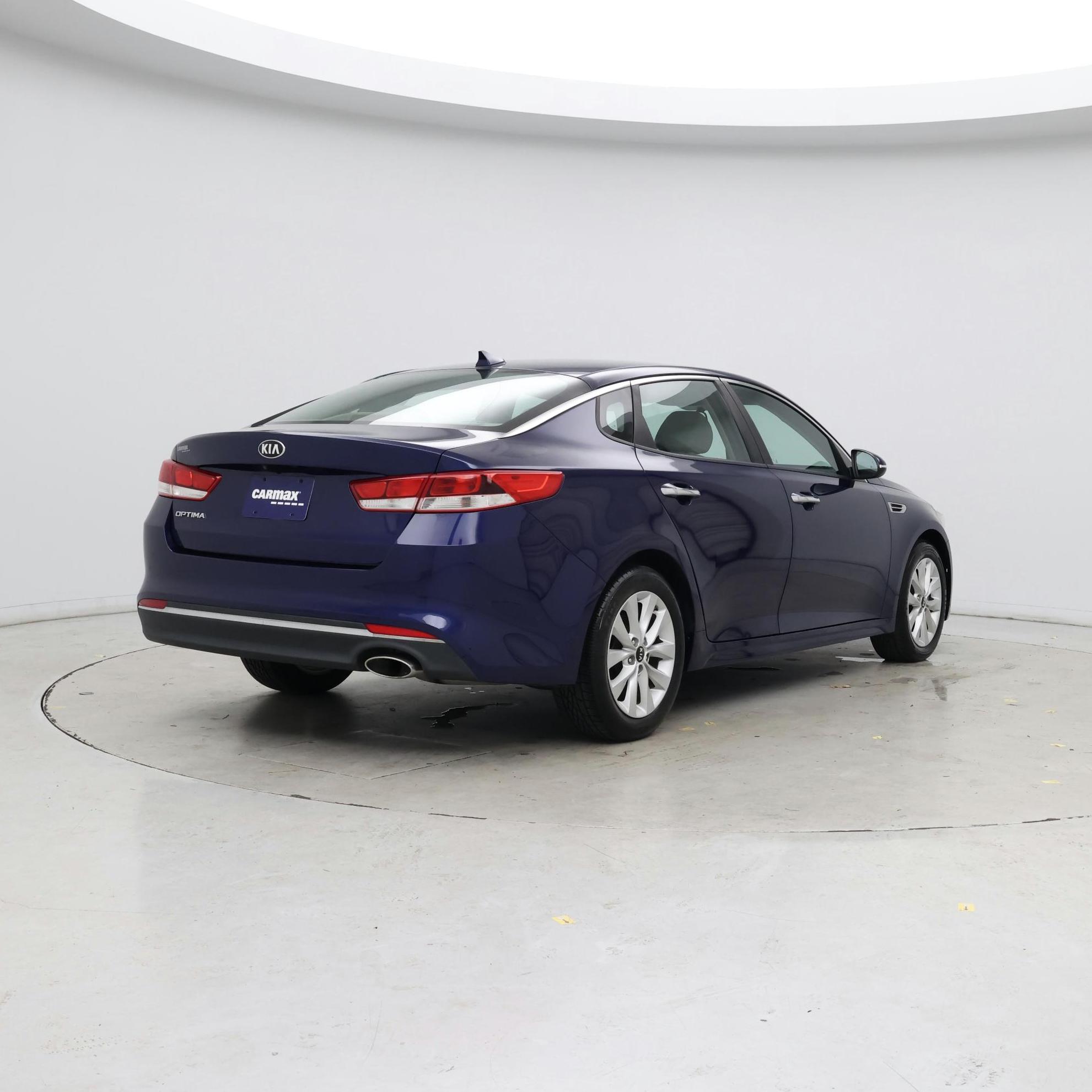 Thumbnail: 2018 Kia Optima - 8