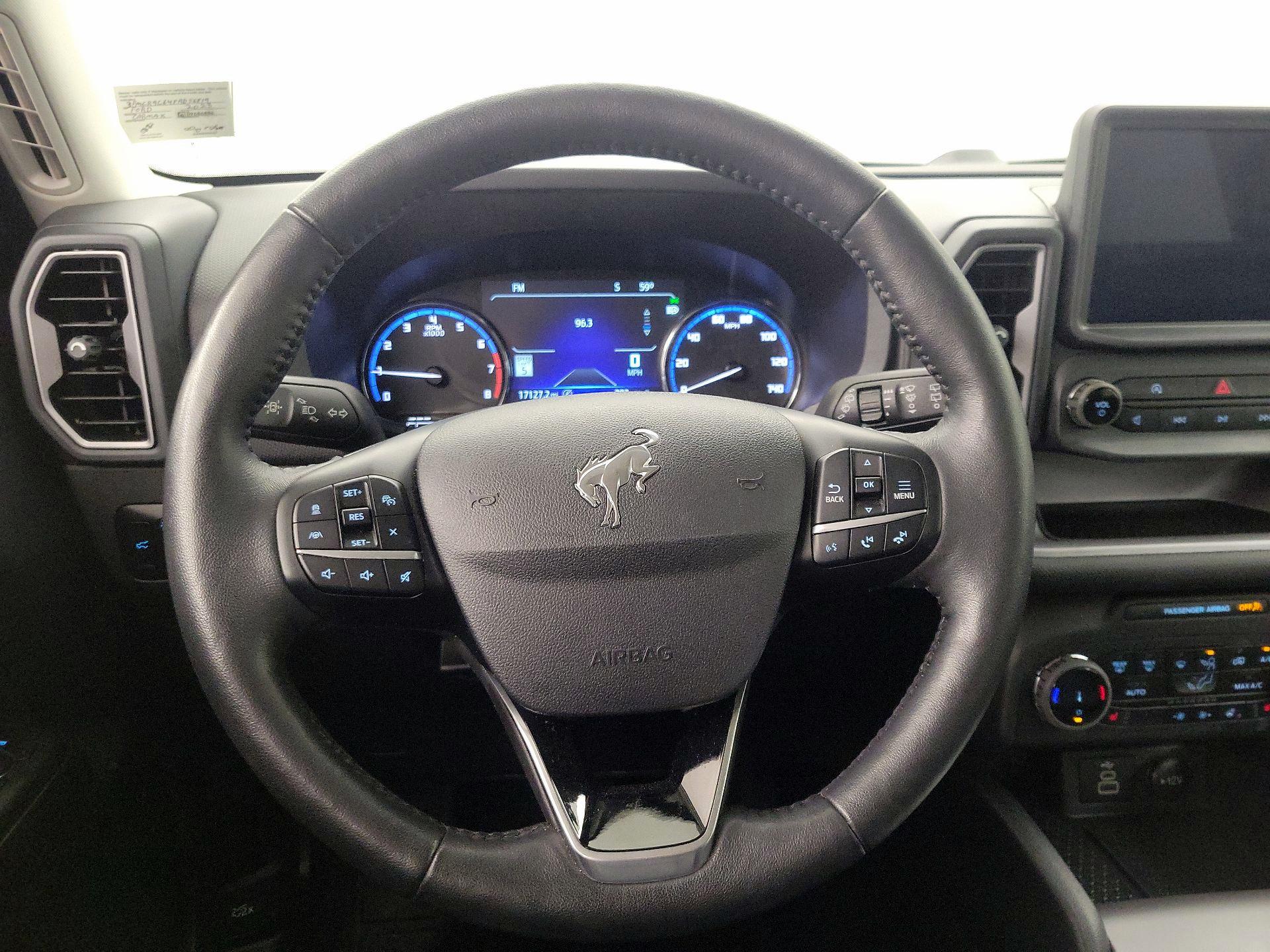 Thumbnail: 2023 Ford Bronco Sport - 10