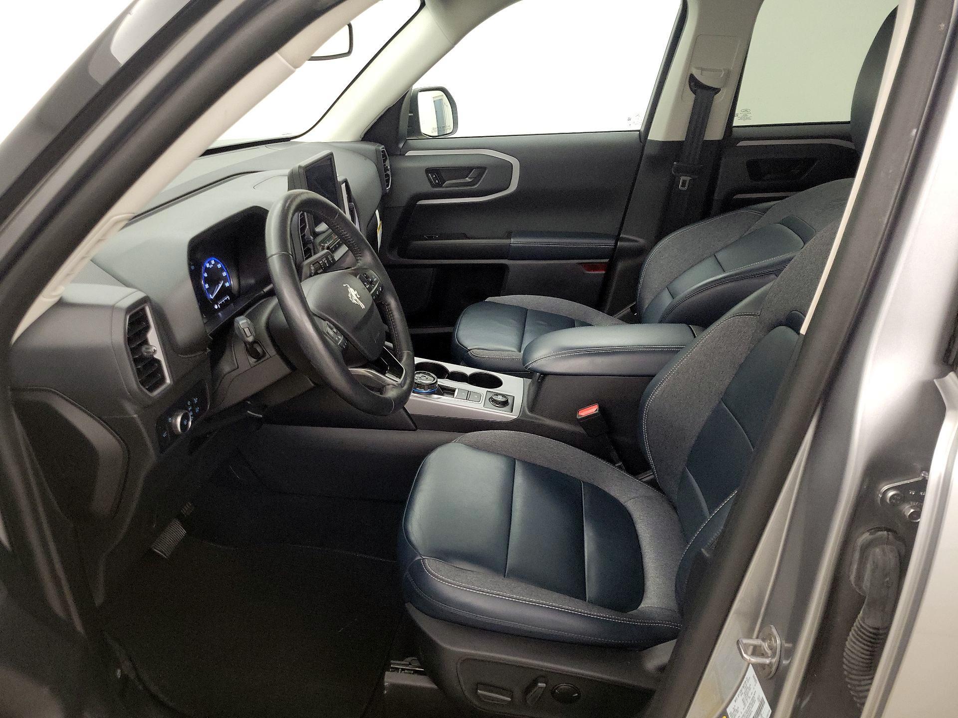 Thumbnail: 2023 Ford Bronco Sport - 11