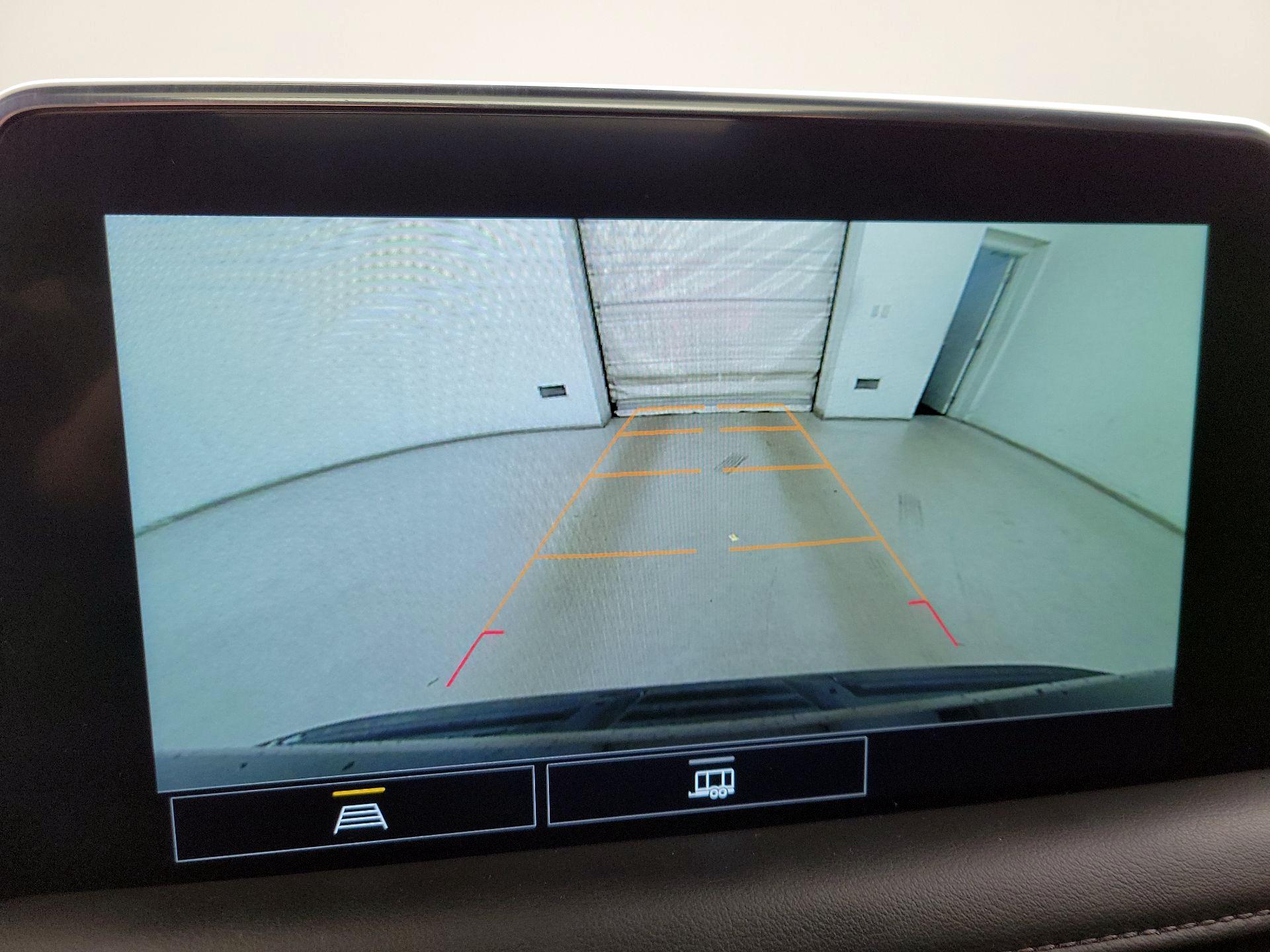 Thumbnail: 2021 Chevrolet Tahoe - 14