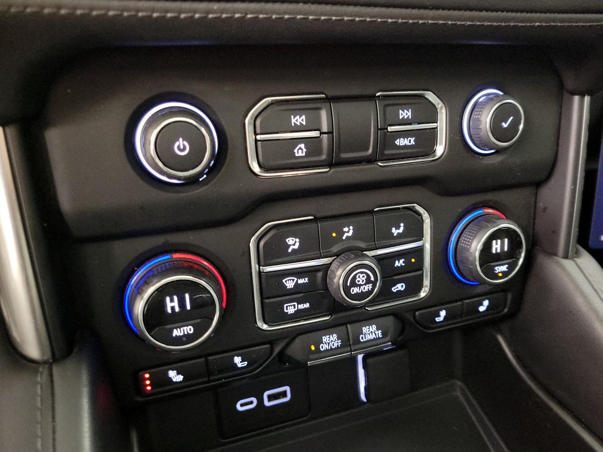 Thumbnail: 2021 Chevrolet Tahoe - 16