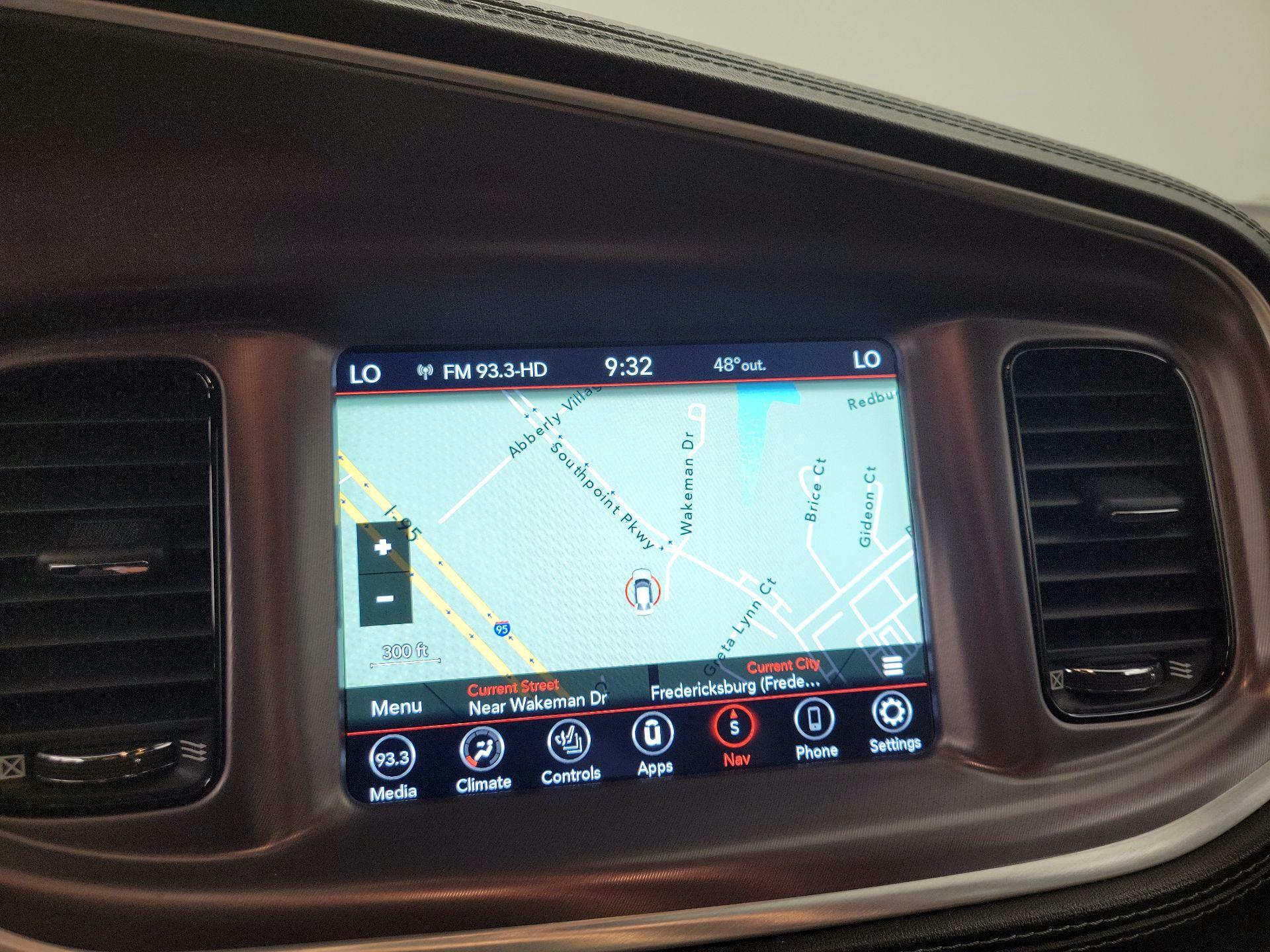 Thumbnail: 2020 Dodge Charger - 14