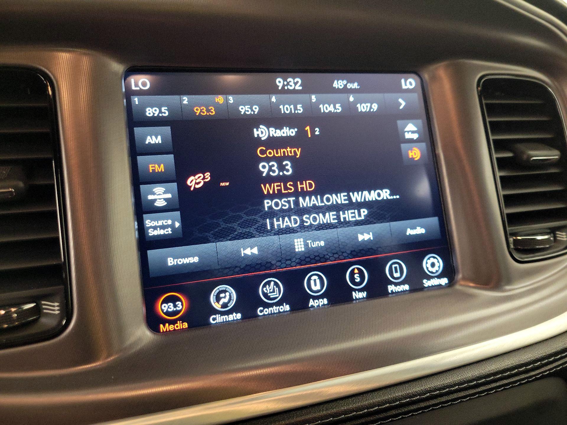 Thumbnail: 2020 Dodge Charger - 16