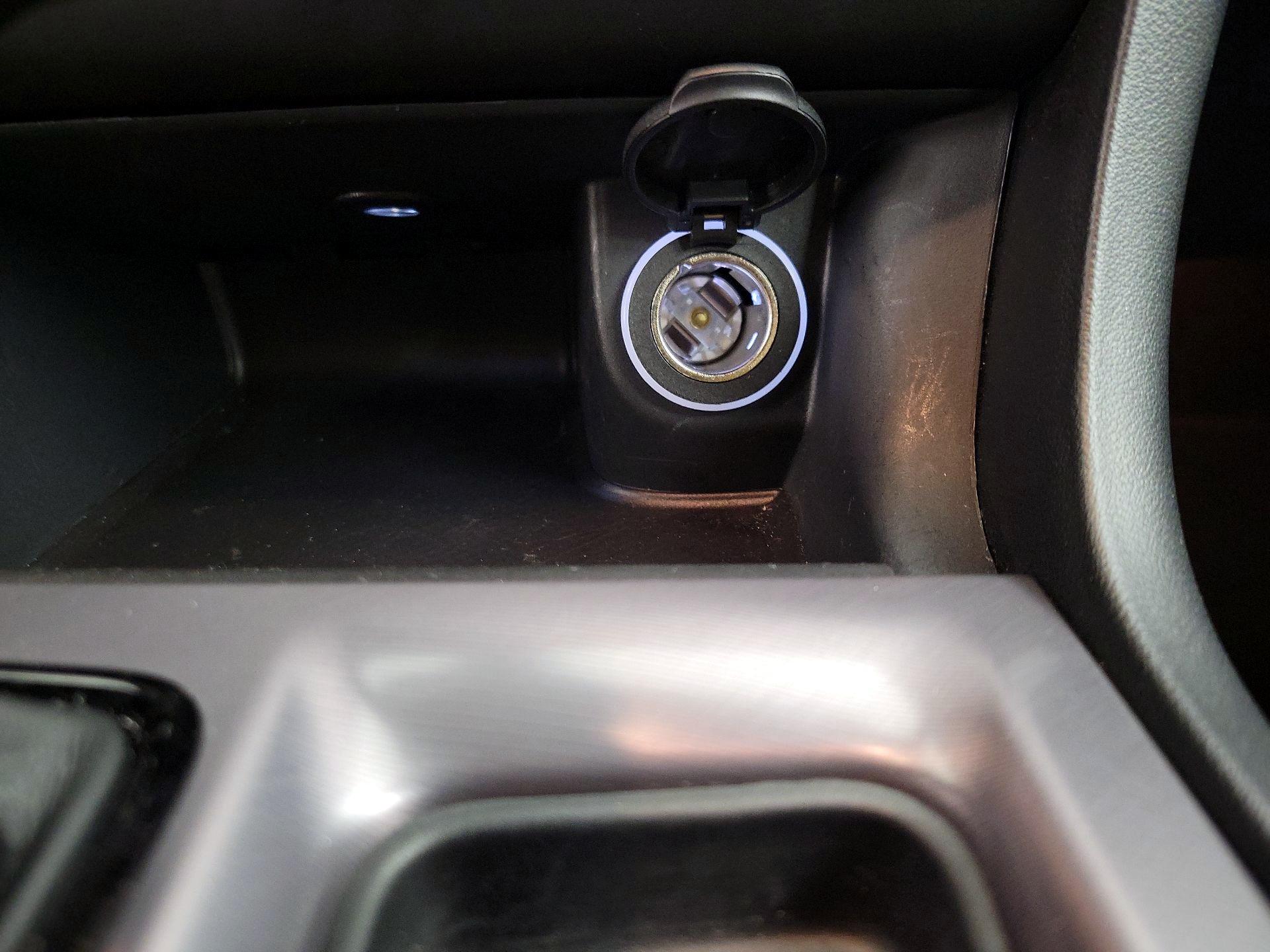 Thumbnail: 2020 Dodge Charger - 19