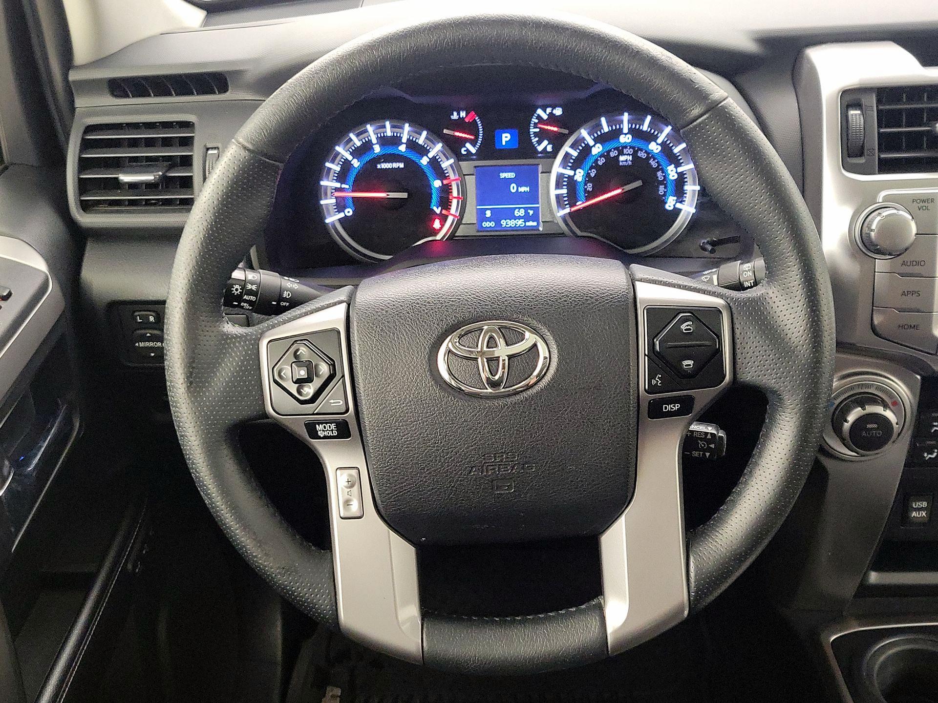 Thumbnail: 2019 Toyota 4Runner - 10