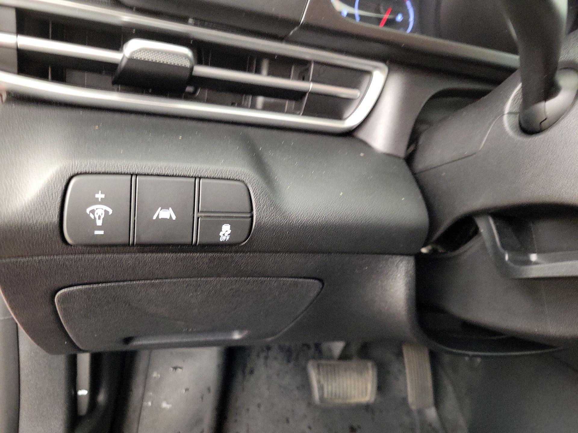 Thumbnail: 2023 Hyundai Elantra - 13