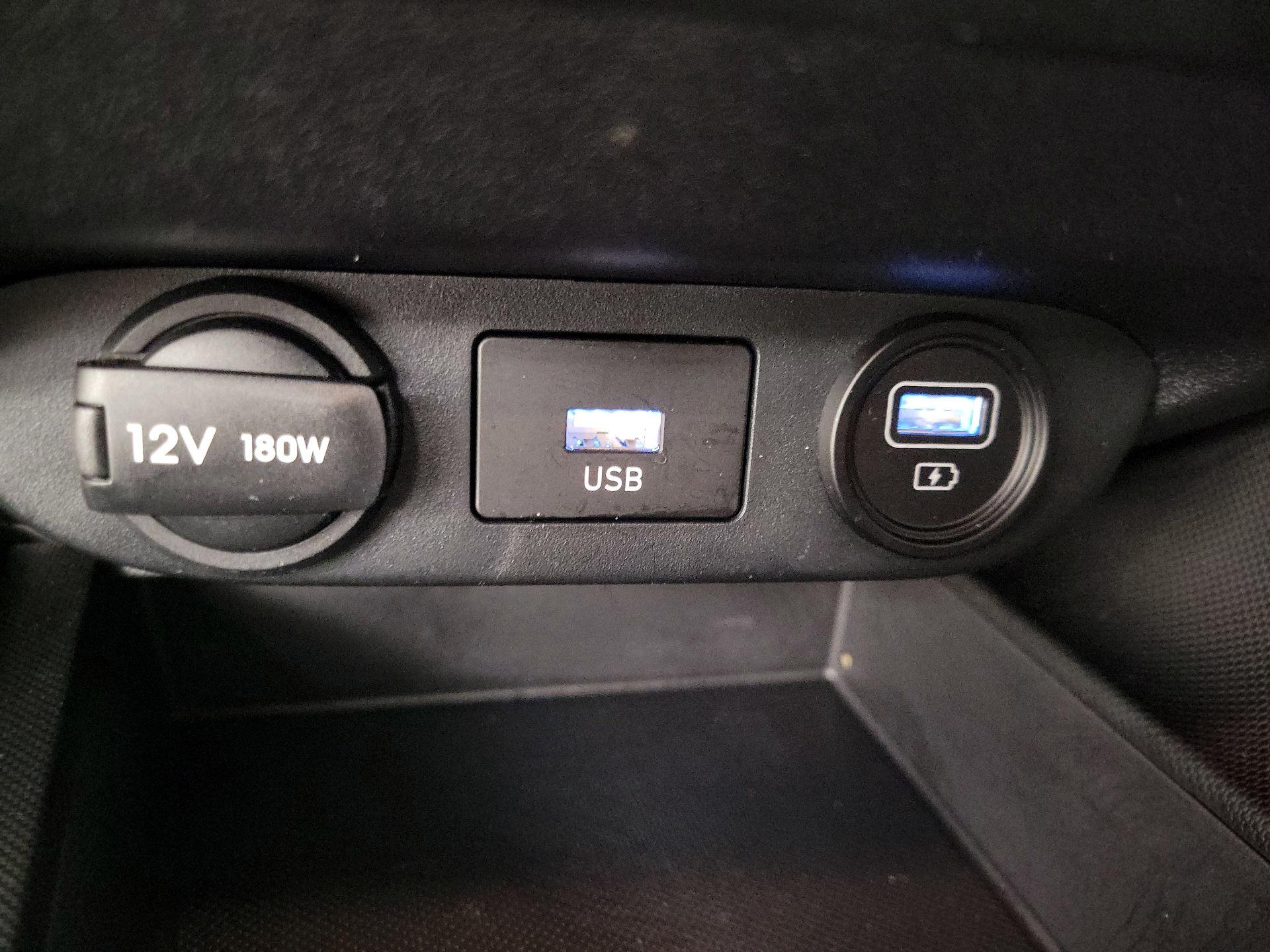 Thumbnail: 2023 Hyundai Elantra - 18