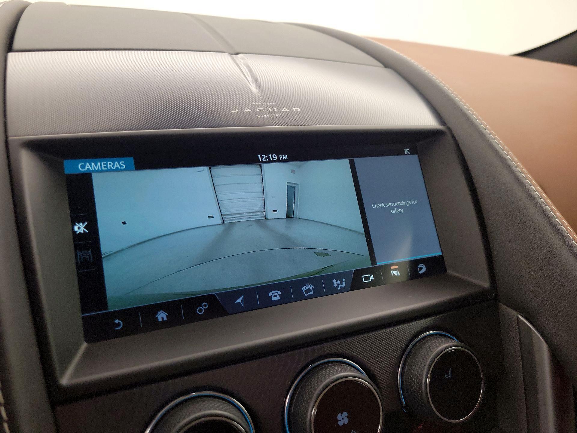 Thumbnail: 2021 Jaguar F-Type - 15