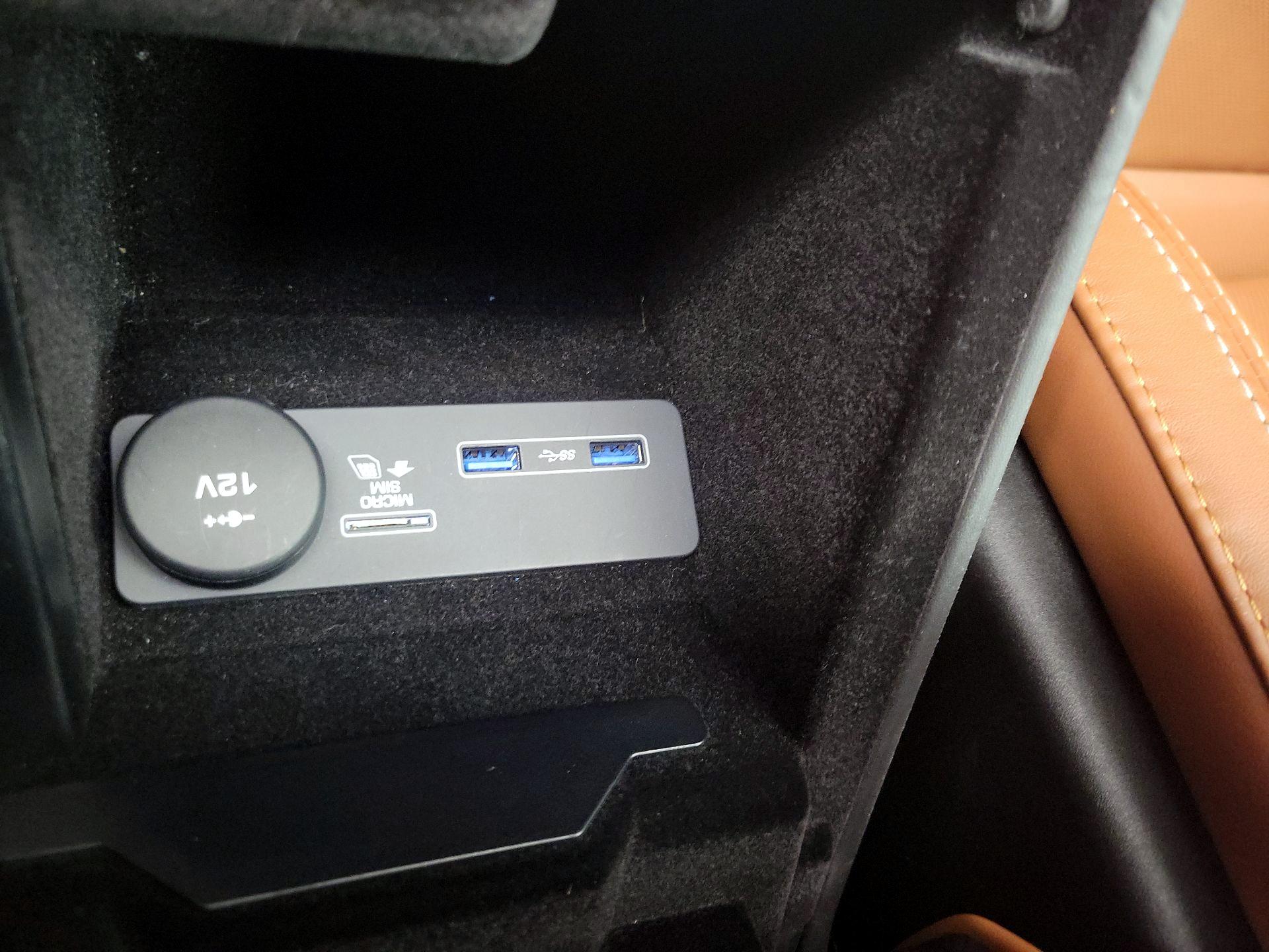 Thumbnail: 2021 Jaguar F-Type - 19