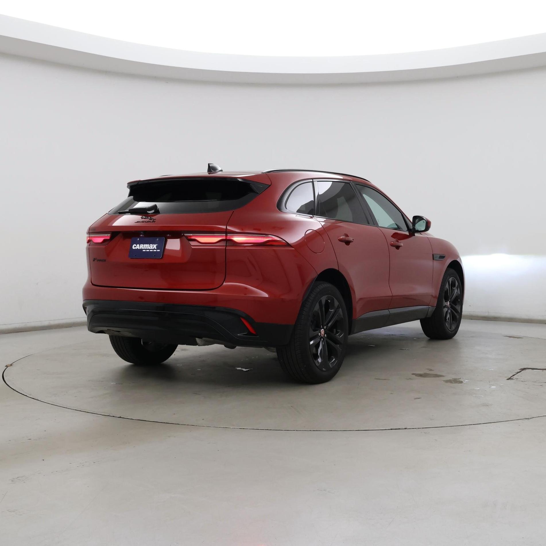 Thumbnail: 2023 Jaguar F-Pace - 8
