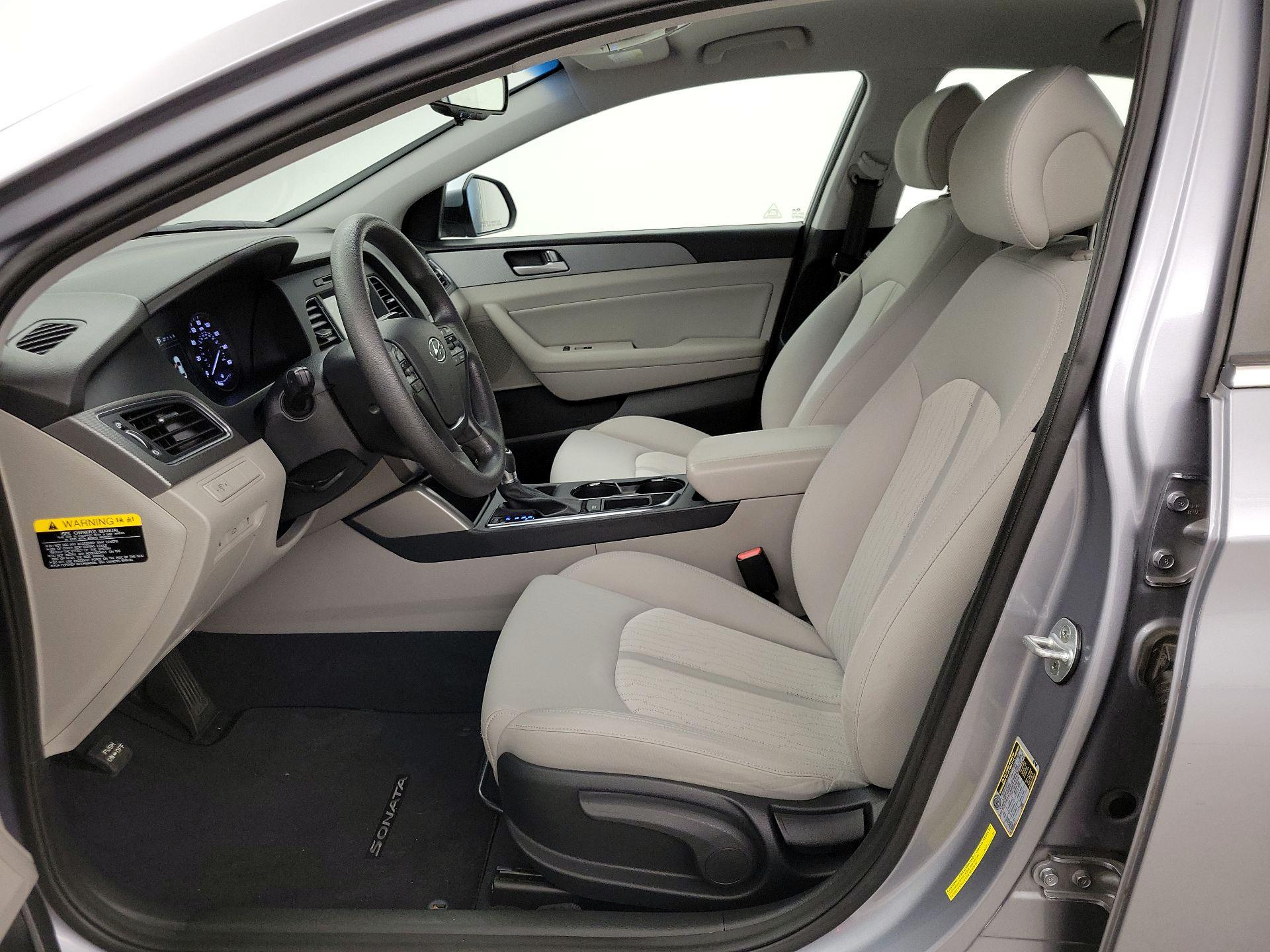 Thumbnail: 2017 Hyundai Sonata - 11