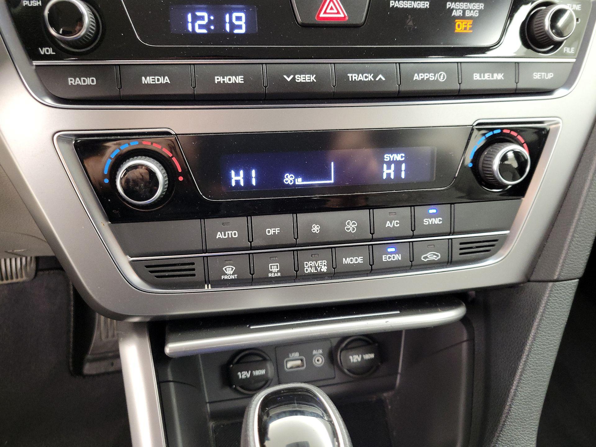 Thumbnail: 2017 Hyundai Sonata - 16