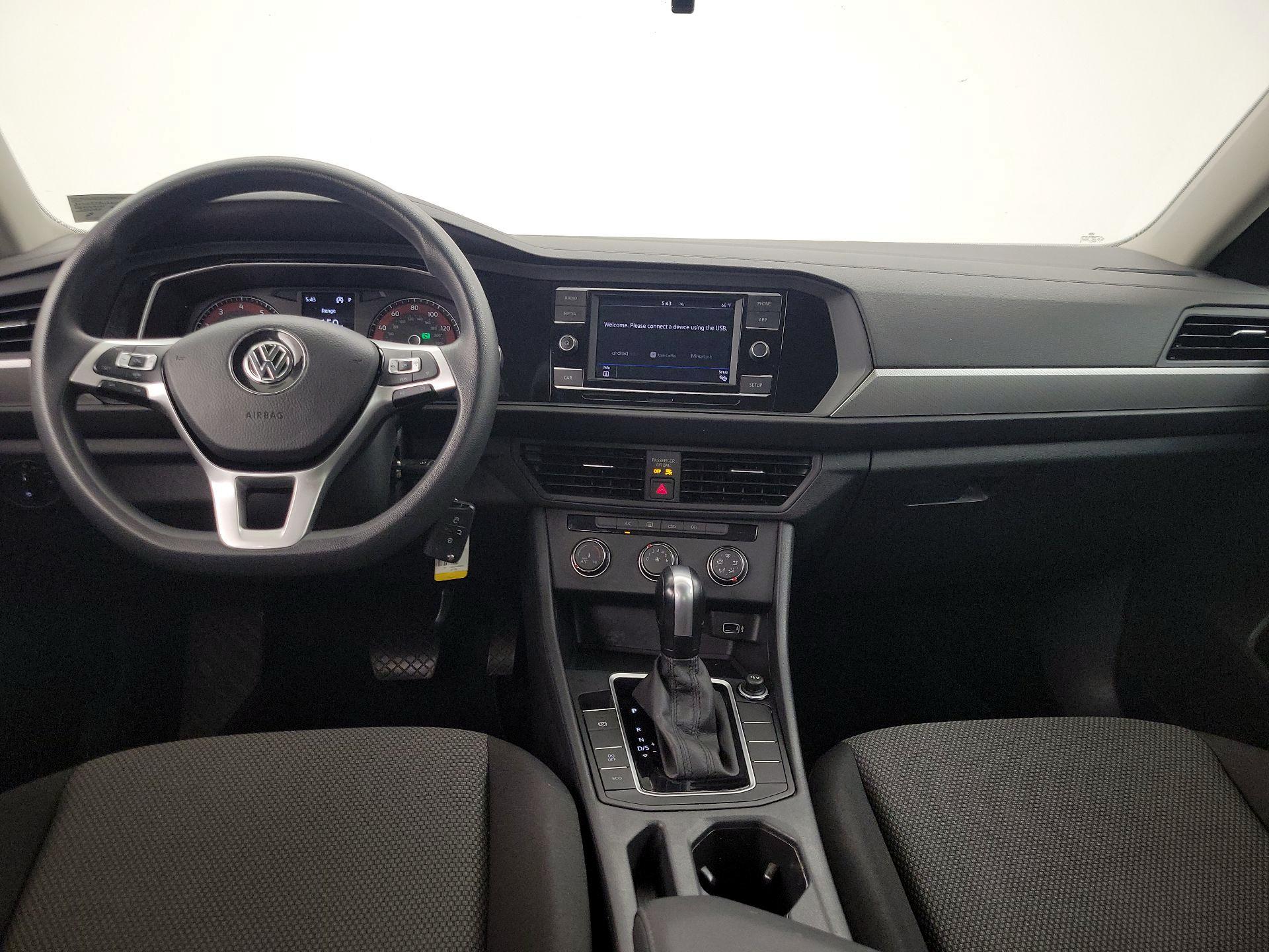 Thumbnail: 2019 Volkswagen Jetta - 9
