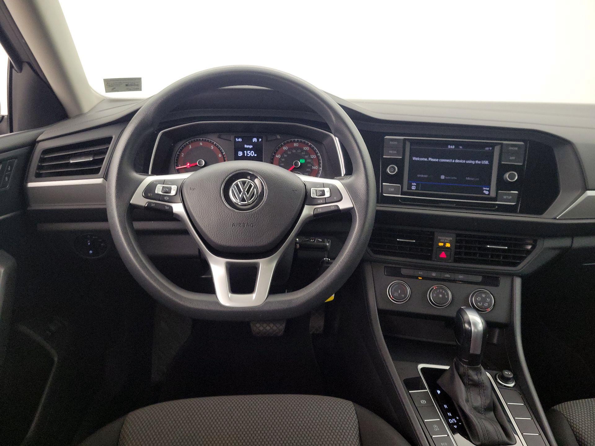 Thumbnail: 2019 Volkswagen Jetta - 10