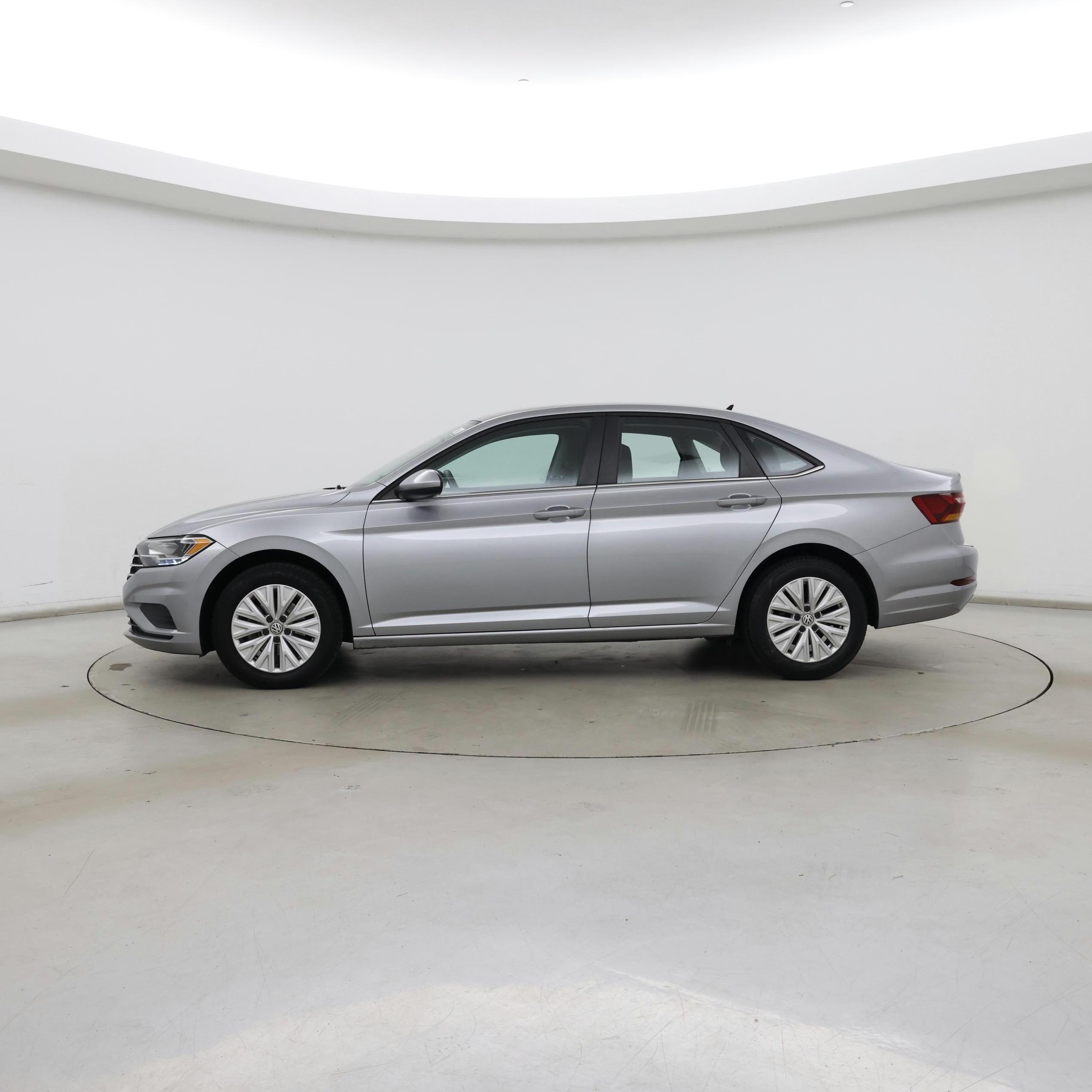 Thumbnail: 2019 Volkswagen Jetta - 3