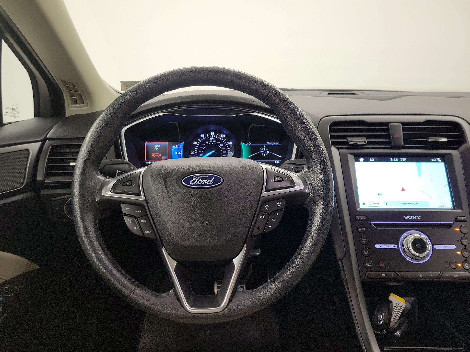 Thumbnail: 2018 Ford Fusion - 10
