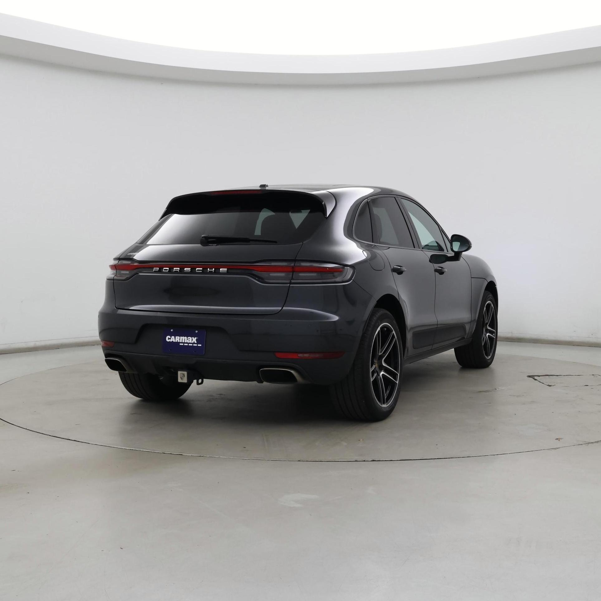 Thumbnail: 2020 Porsche Macan - 8
