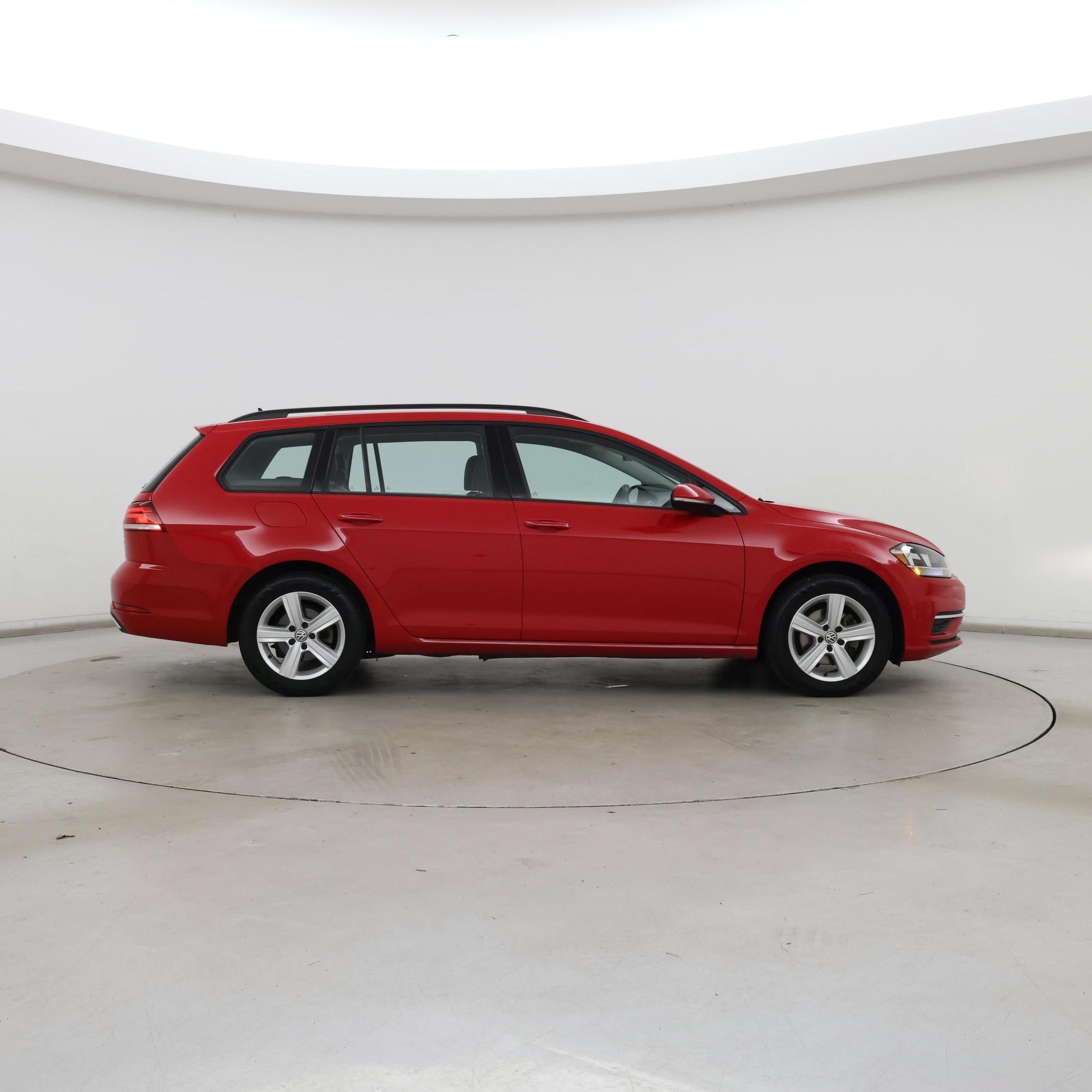 Thumbnail: 2018 Volkswagen Golf - 7