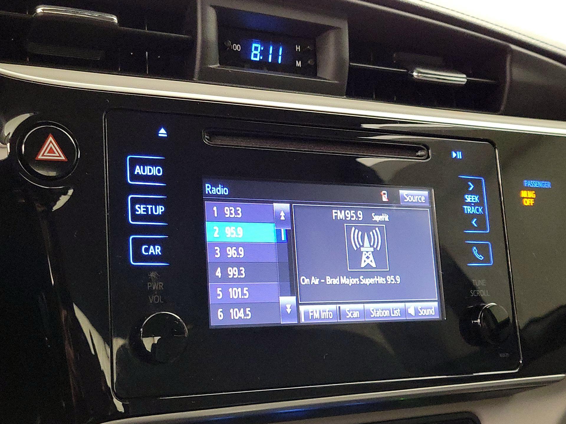 Thumbnail: 2019 Toyota Corolla - 15