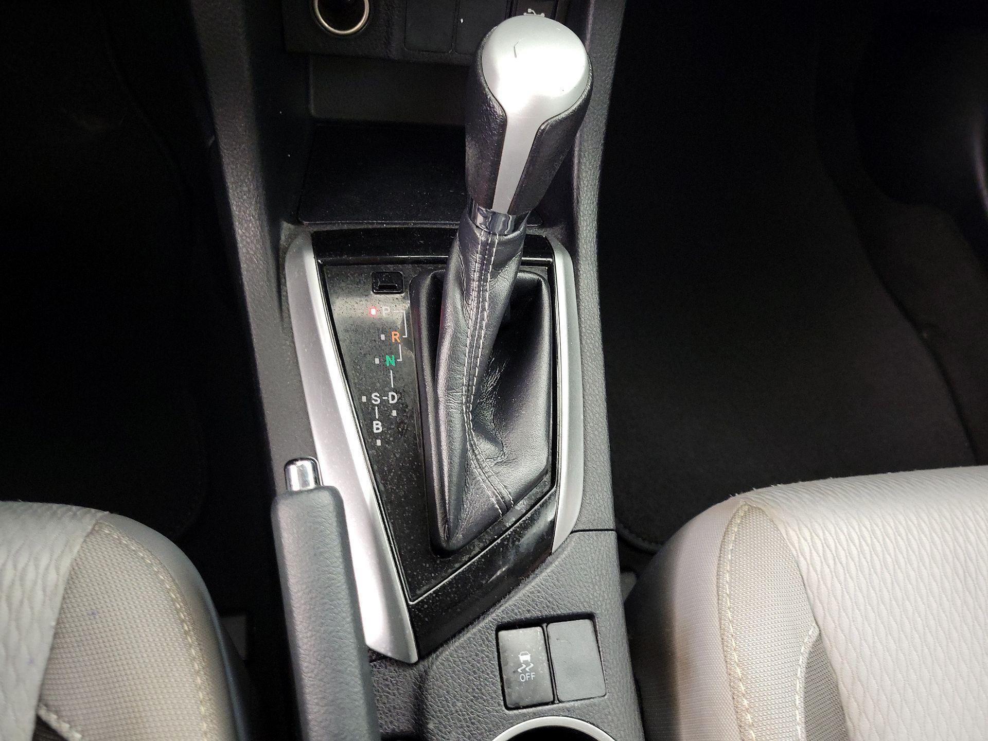 Thumbnail: 2019 Toyota Corolla - 17