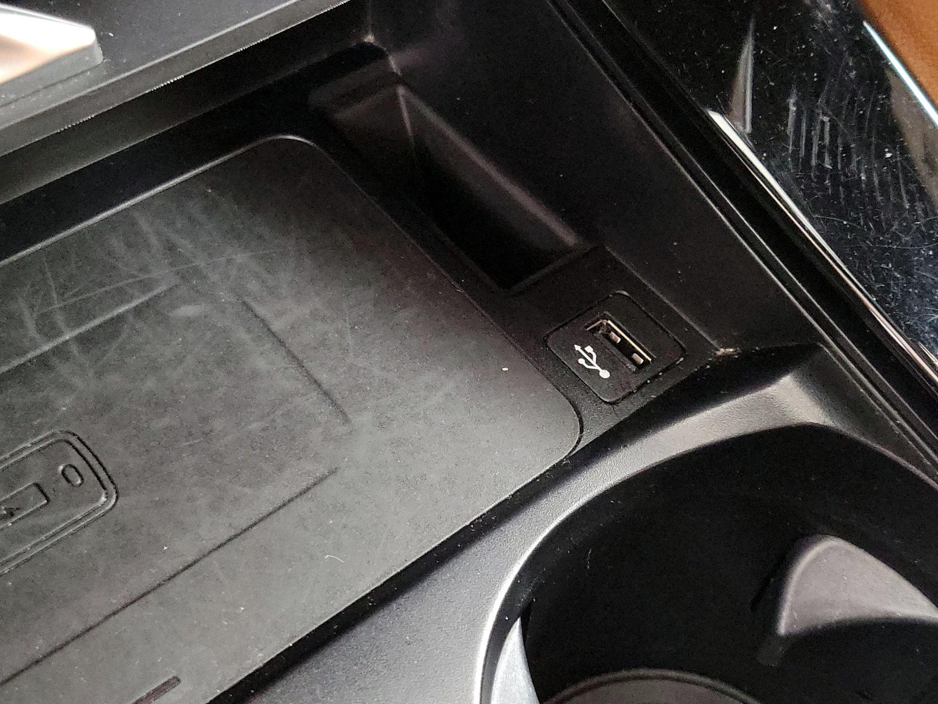 Thumbnail: 2021 BMW X4 - 19