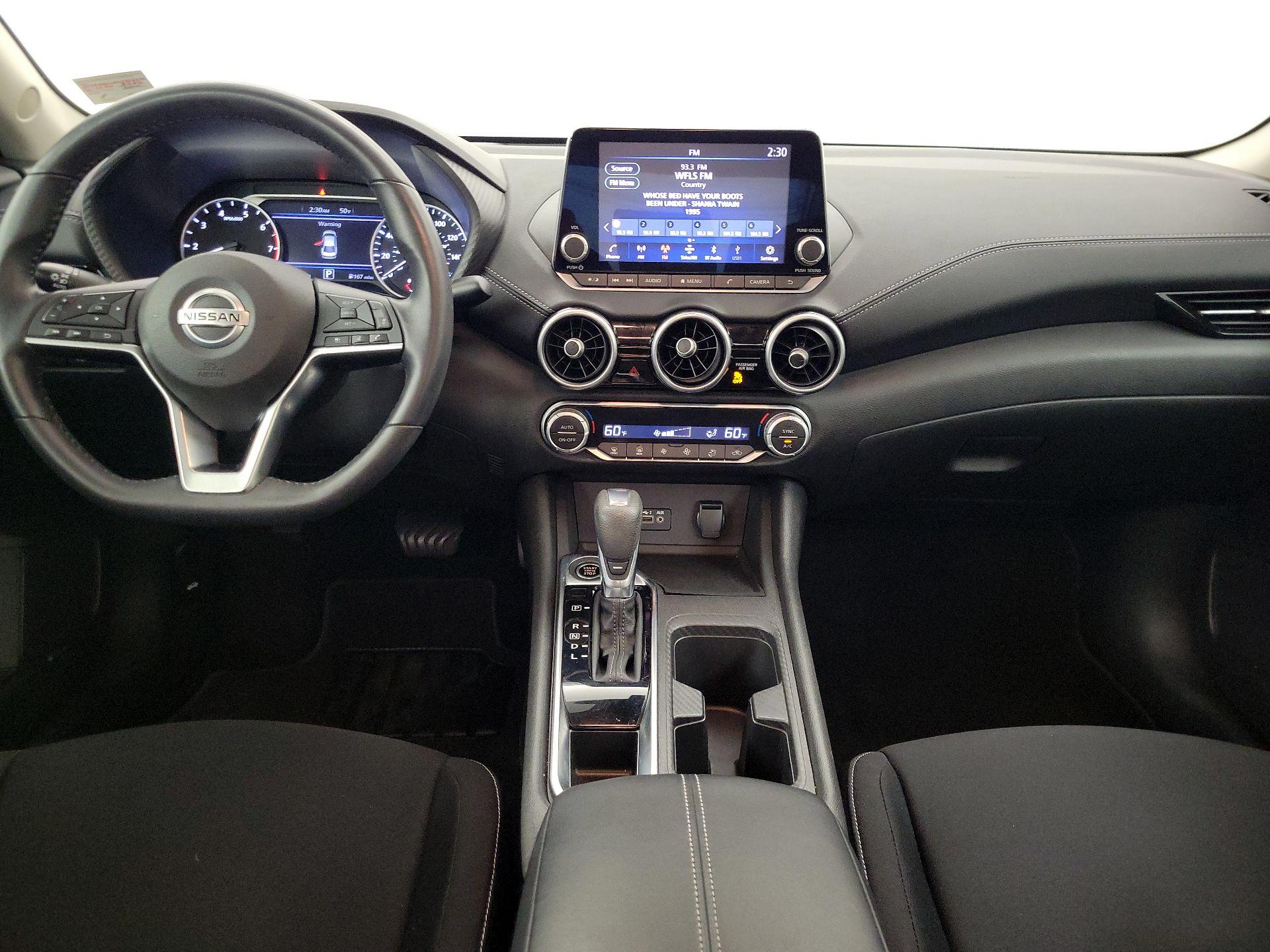 Thumbnail: 2020 Nissan Sentra - 9