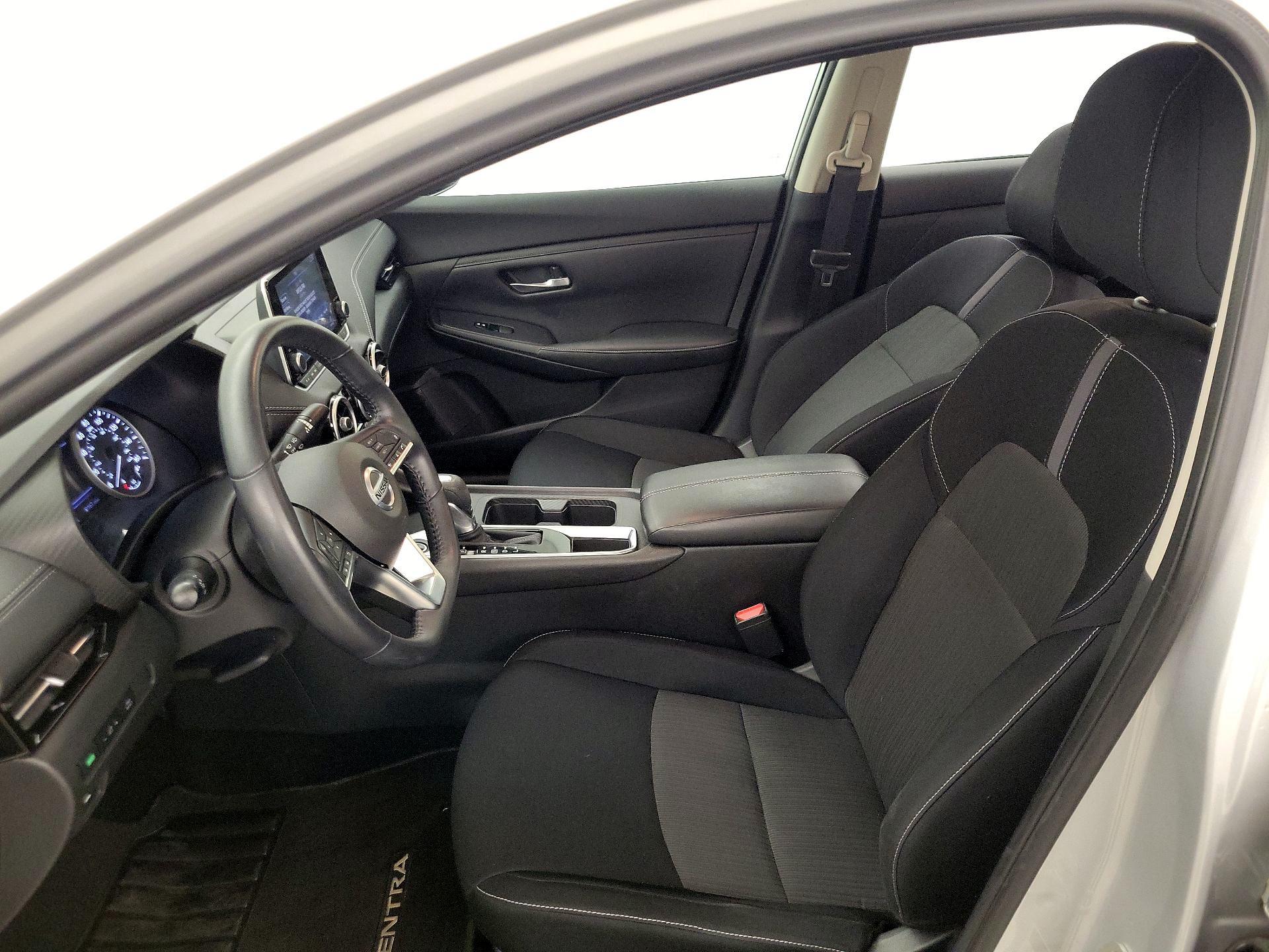 Thumbnail: 2020 Nissan Sentra - 11