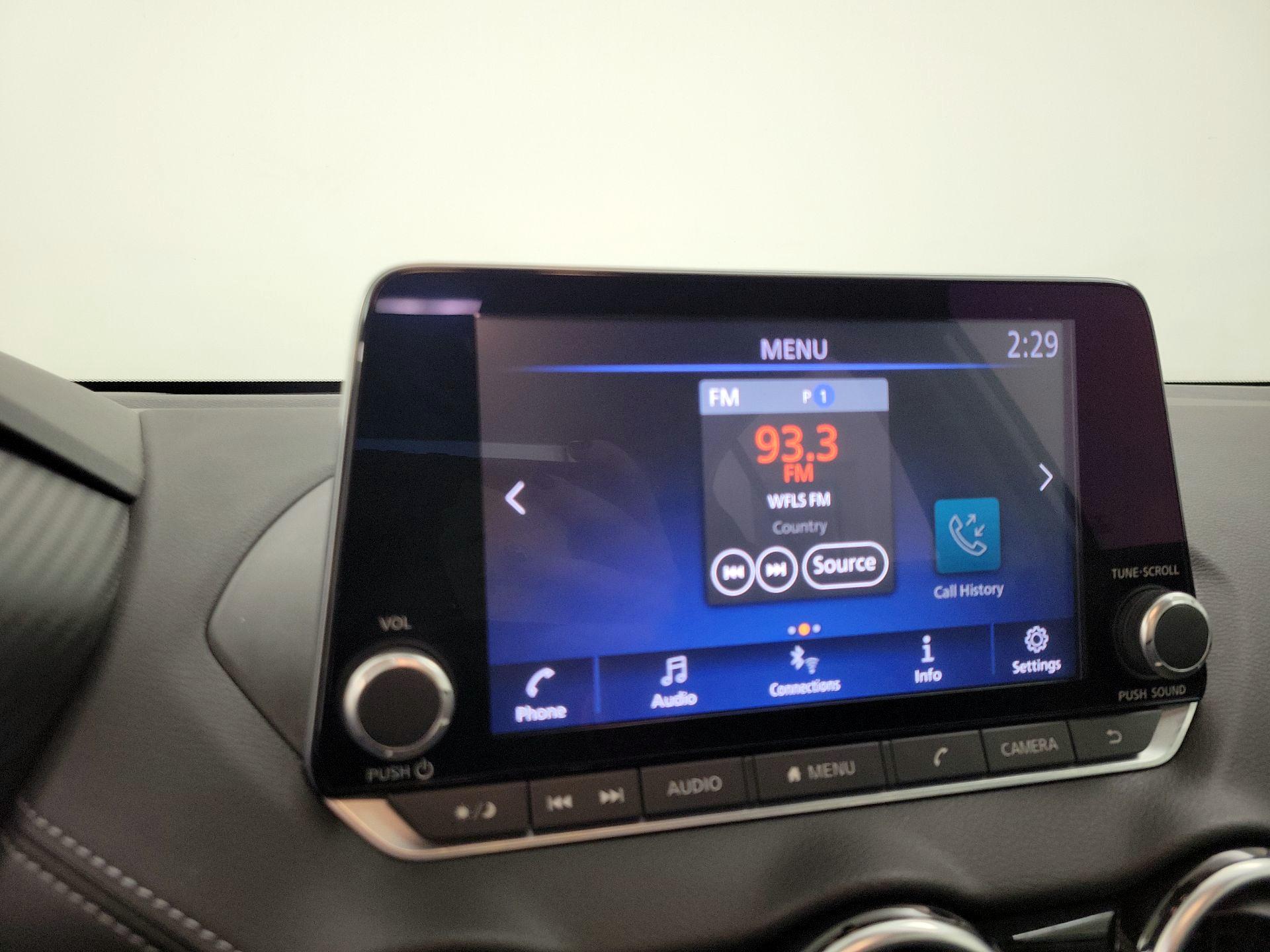 Thumbnail: 2020 Nissan Sentra - 15