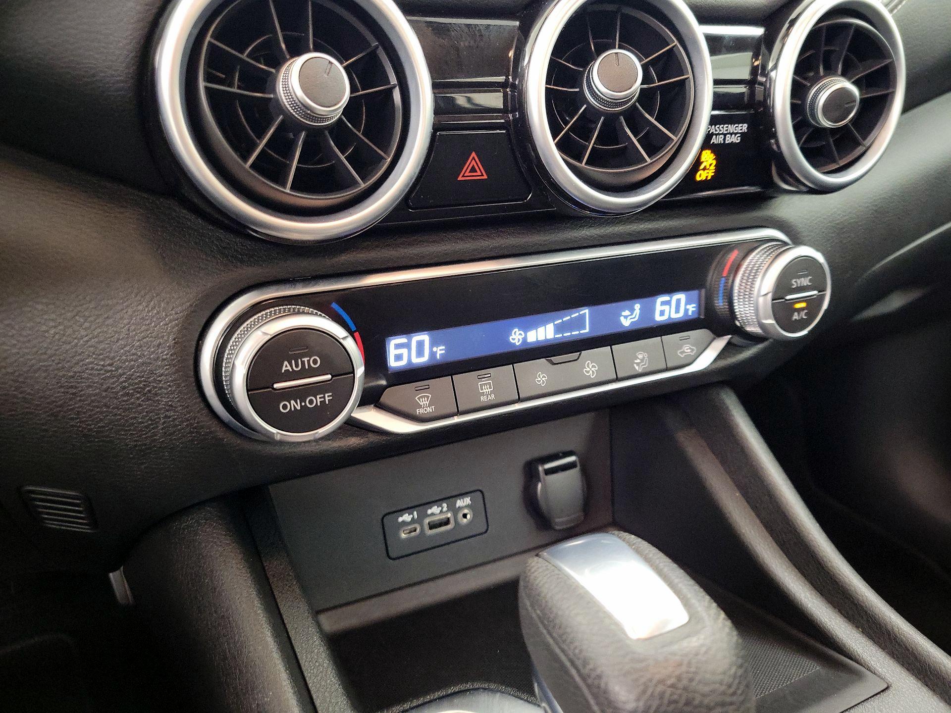 Thumbnail: 2020 Nissan Sentra - 16