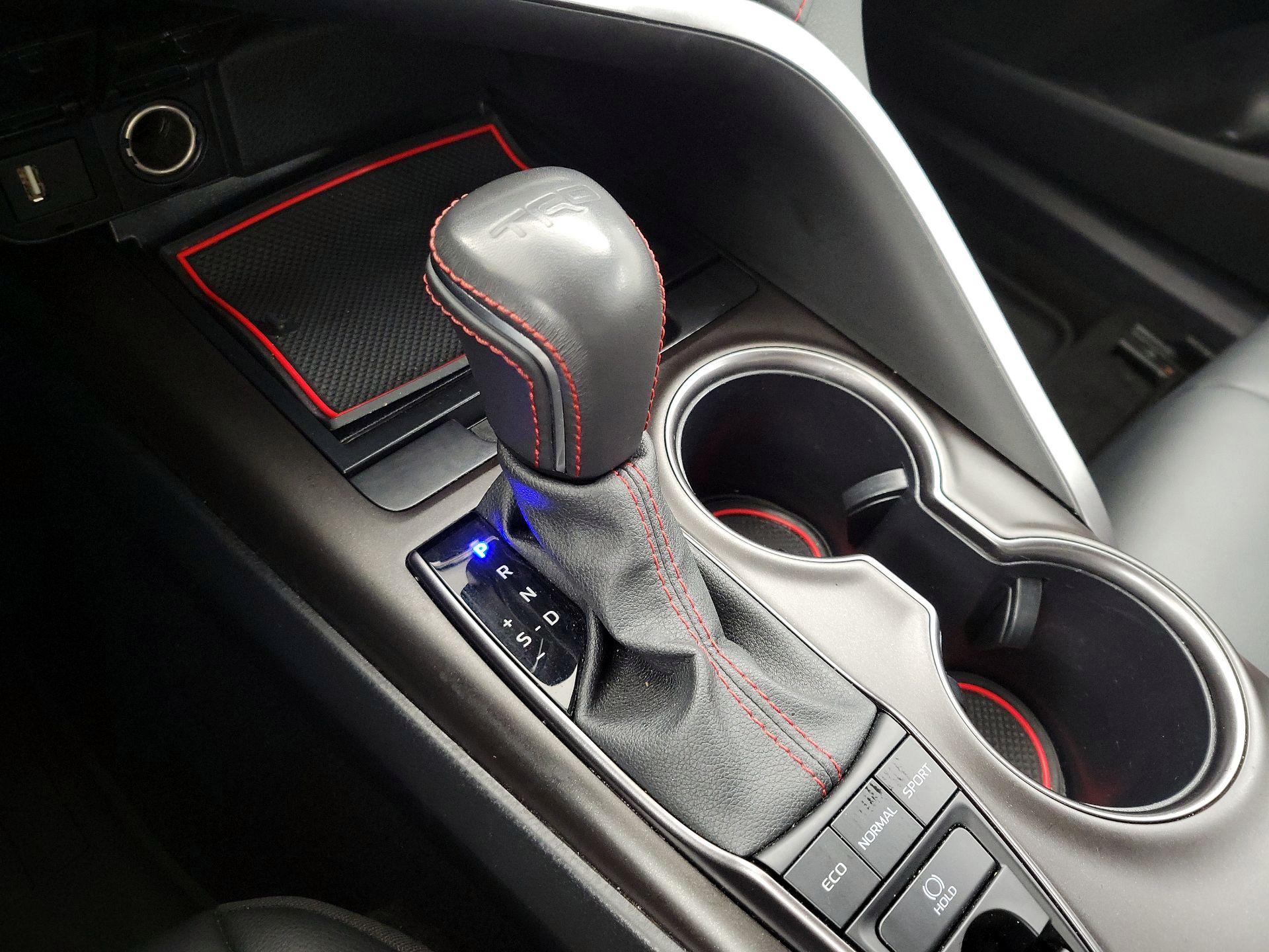 Thumbnail: 2024 Toyota Camry - 17