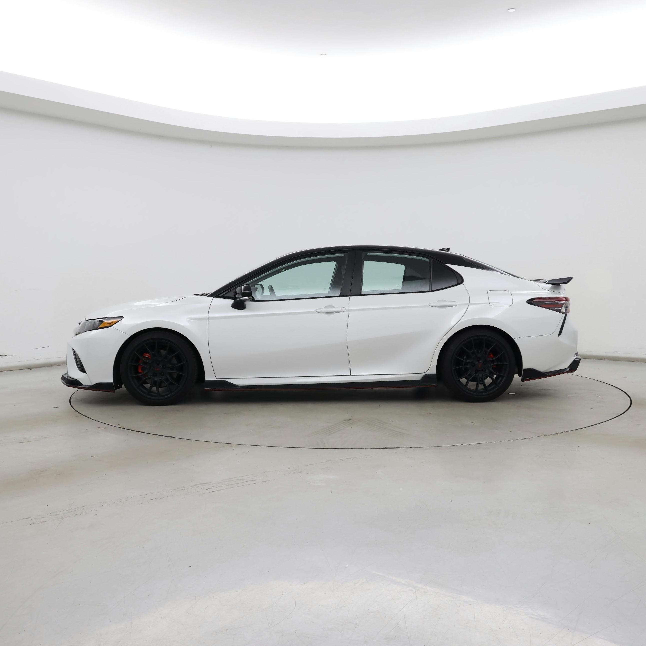 Thumbnail: 2024 Toyota Camry - 3