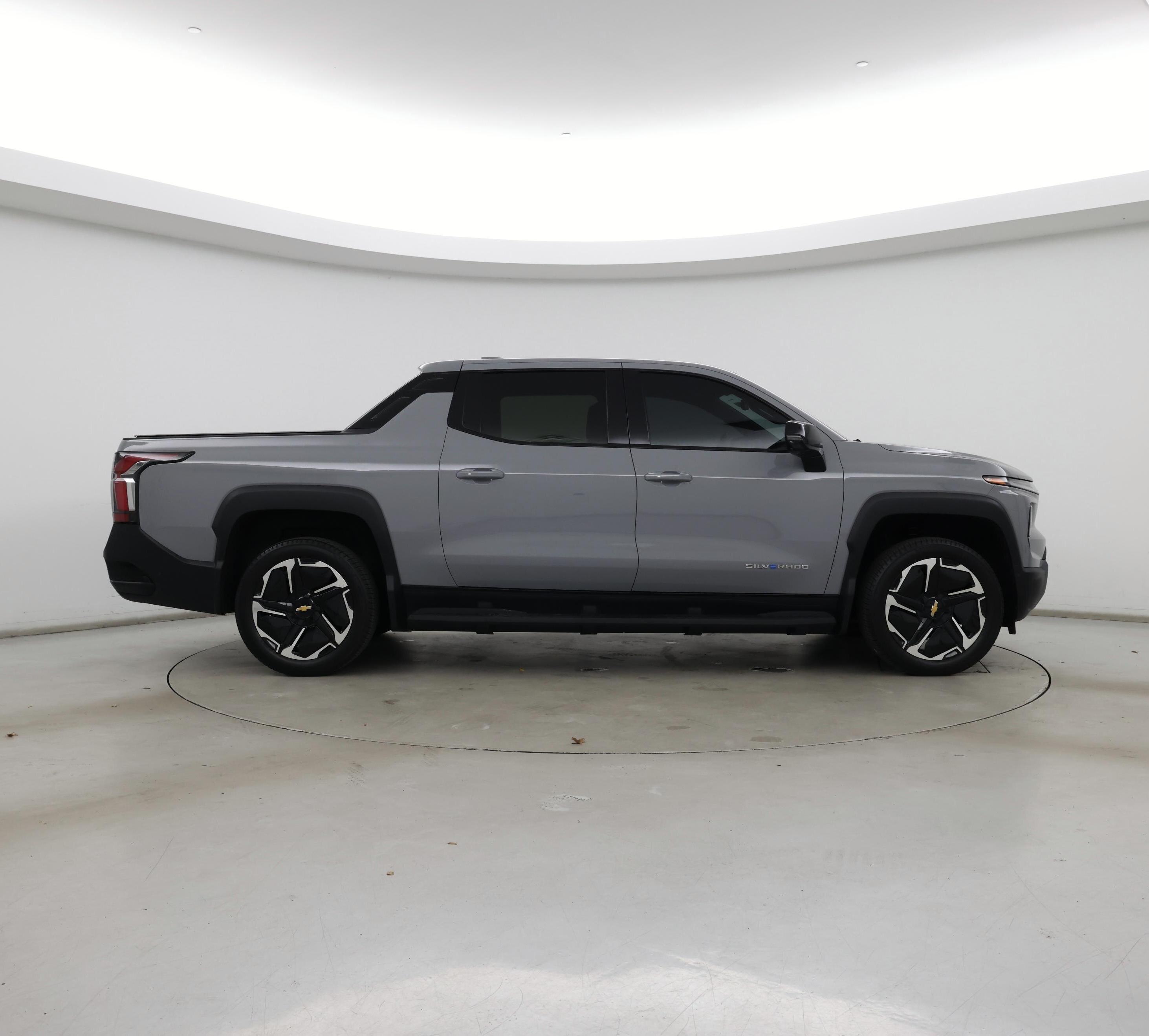 Thumbnail: 2025 Chevrolet Silverado EV - 7