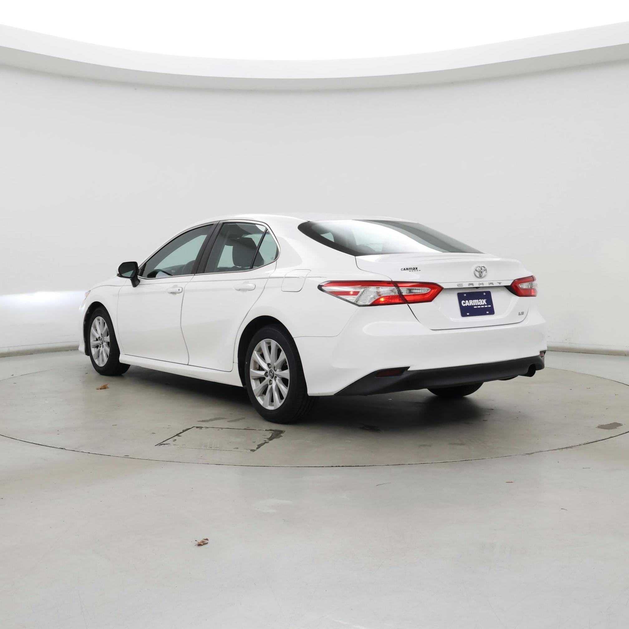 Thumbnail: 2018 Toyota Camry - 2