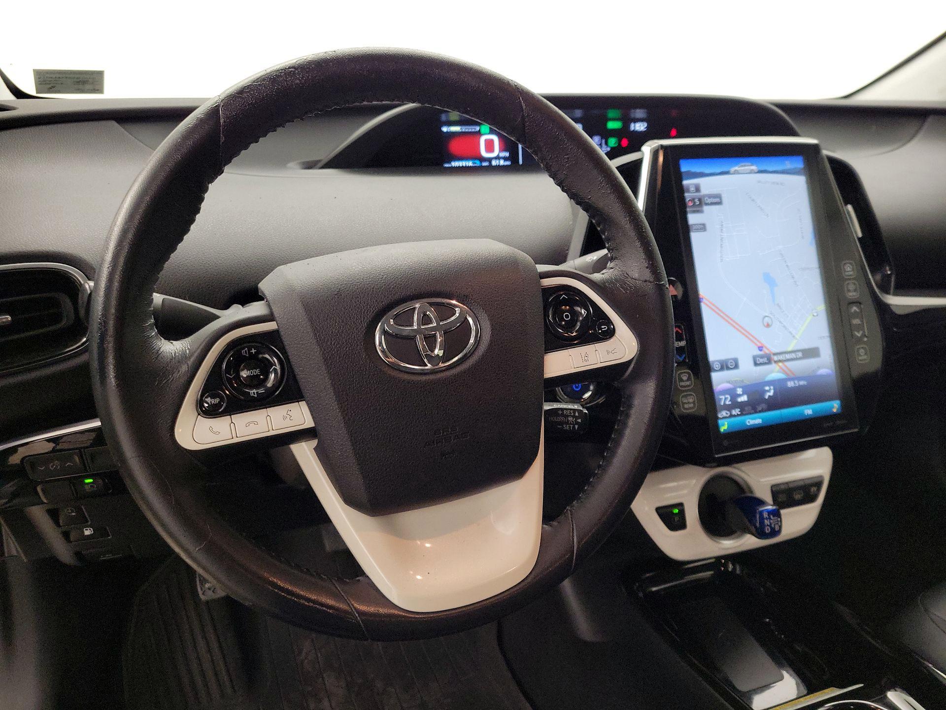 Thumbnail: 2018 Toyota Prius Prime - 10