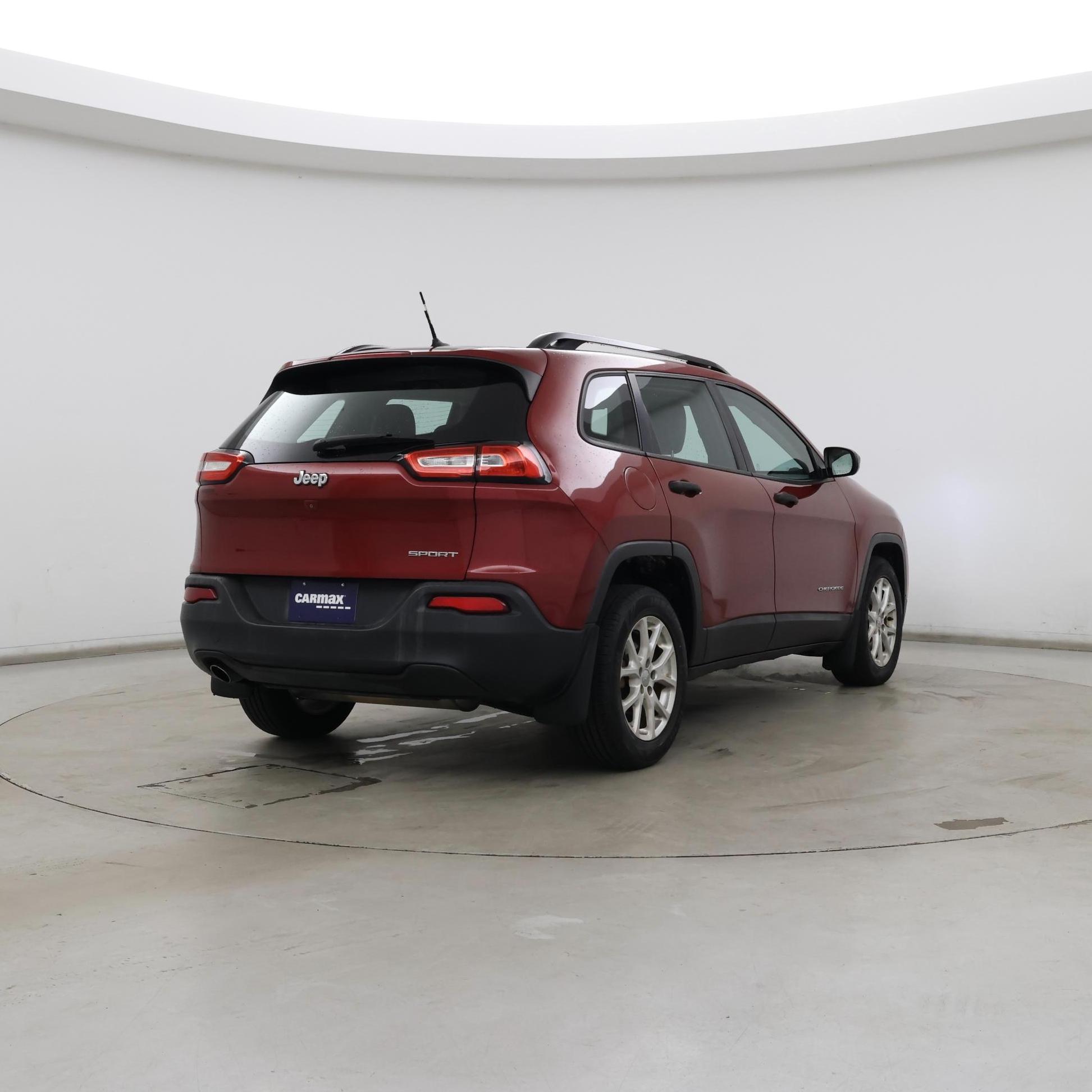 Thumbnail: 2015 Jeep Cherokee - 8