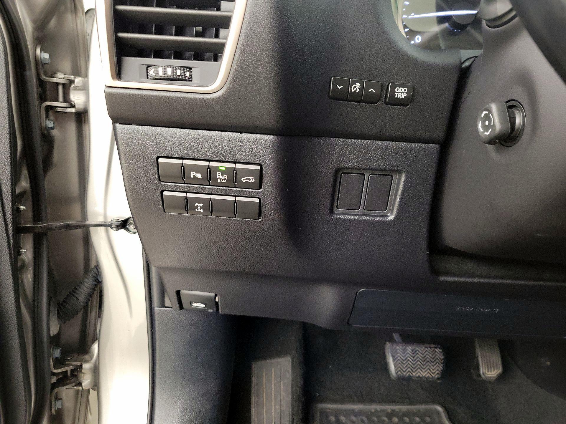 Thumbnail: 2016 Lexus NX - 13