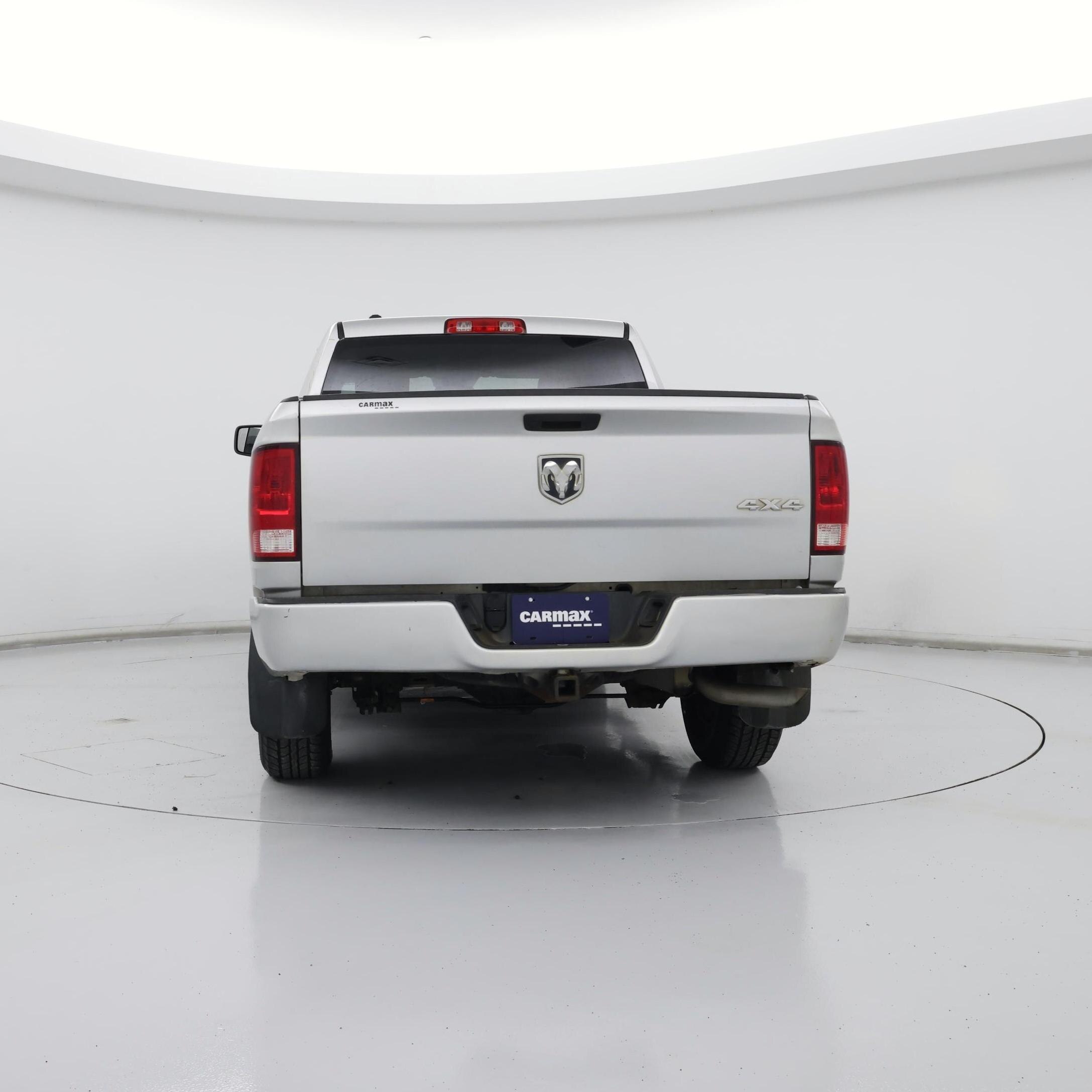 Thumbnail: 2019 RAM 1500 Classic - 6