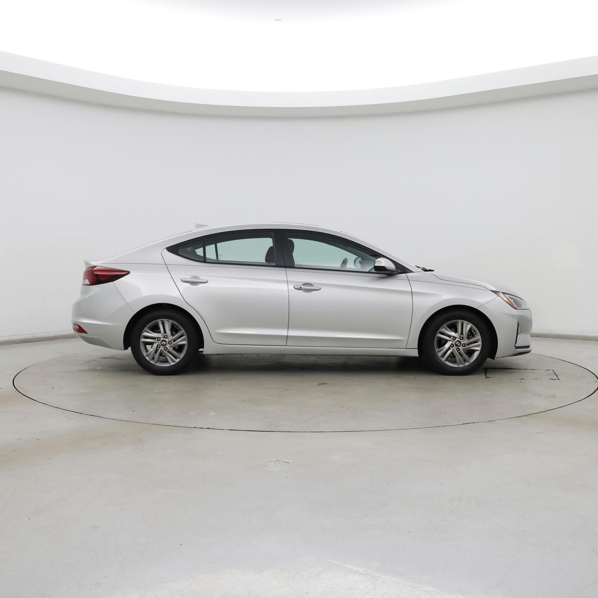 Thumbnail: 2019 Hyundai Elantra - 7