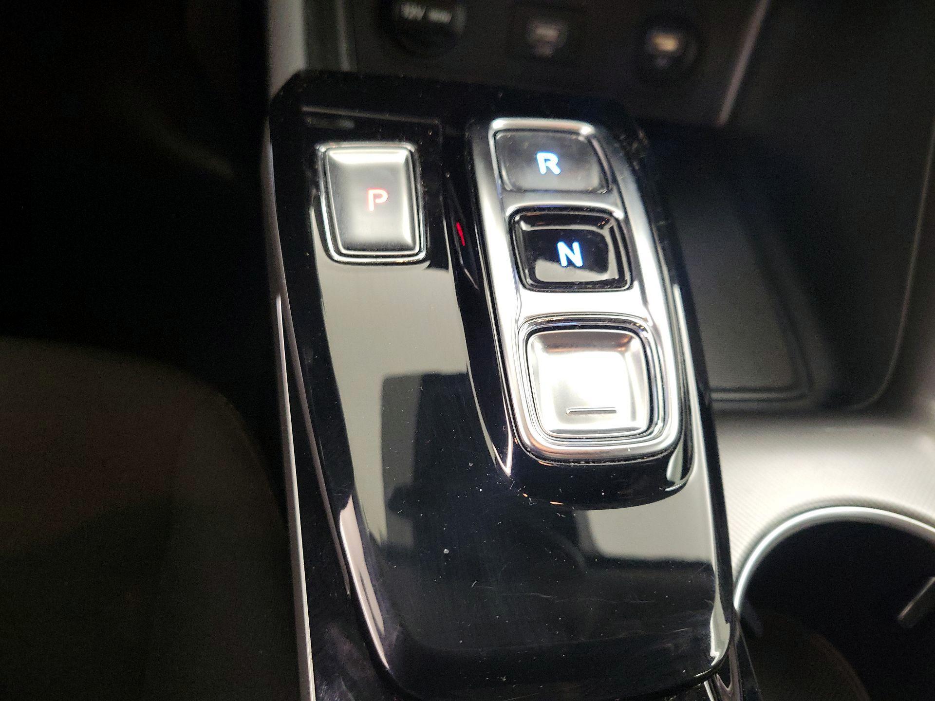 Thumbnail: 2023 Hyundai Sonata - 17