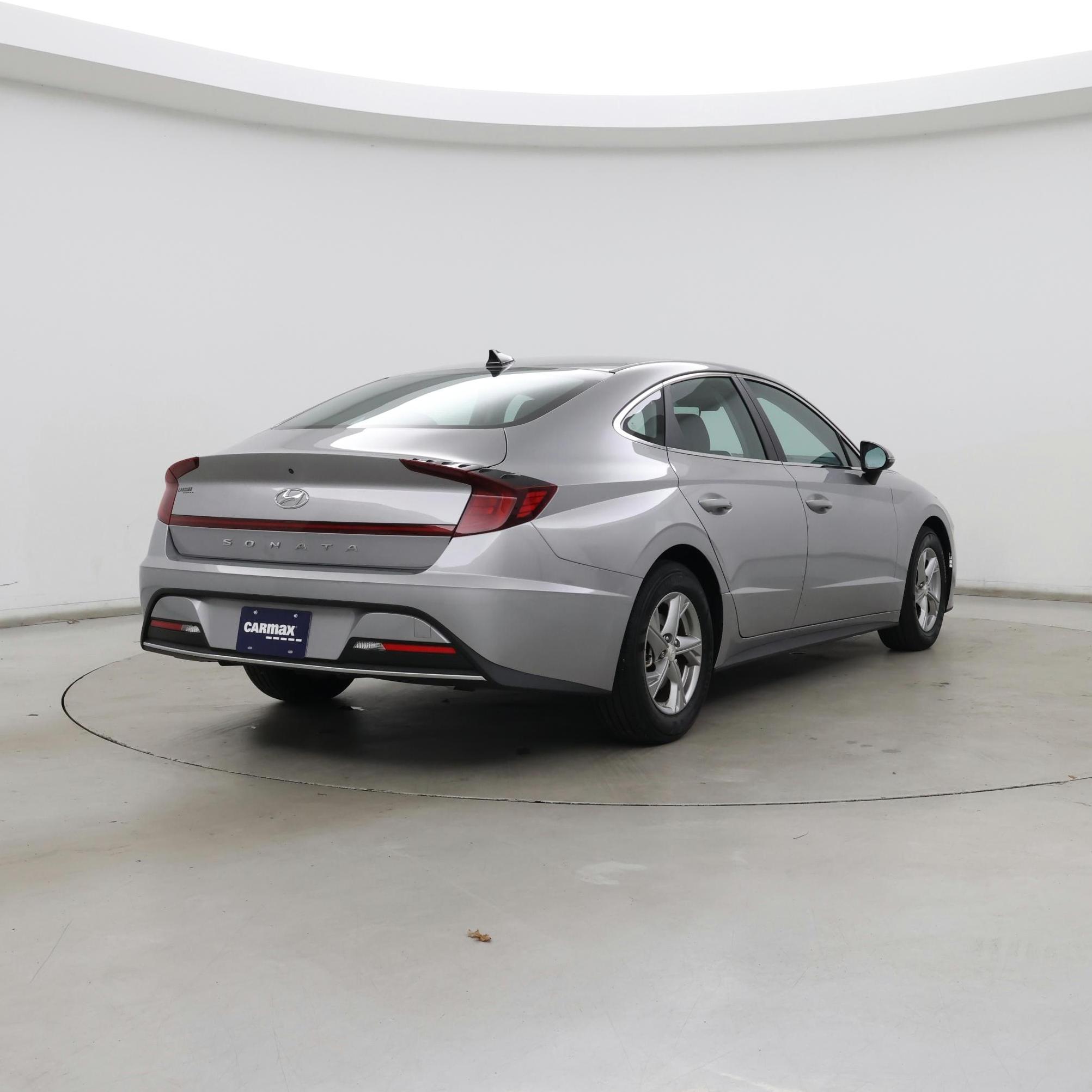 Thumbnail: 2023 Hyundai Sonata - 8