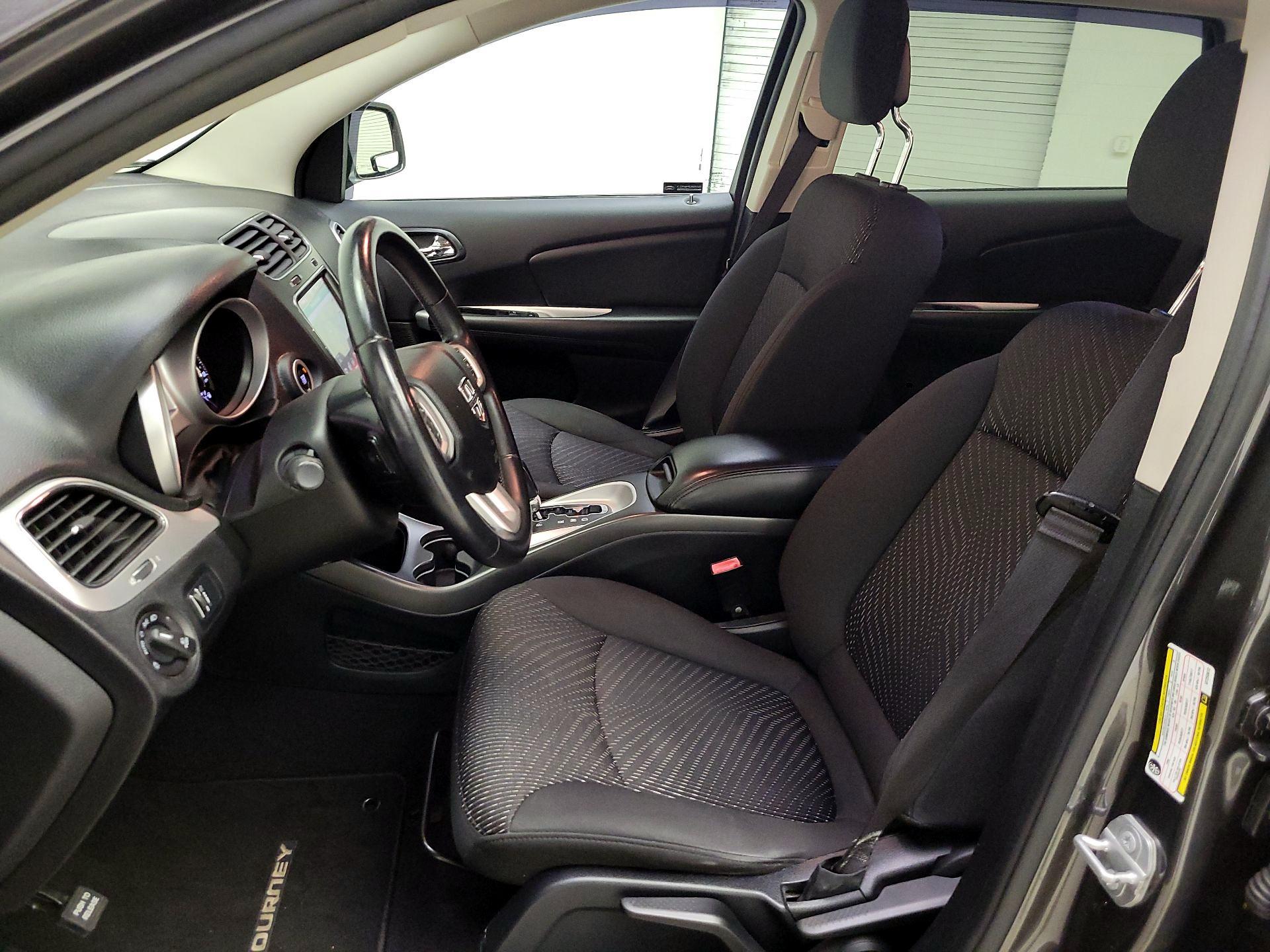 Thumbnail: 2016 Dodge Journey - 11