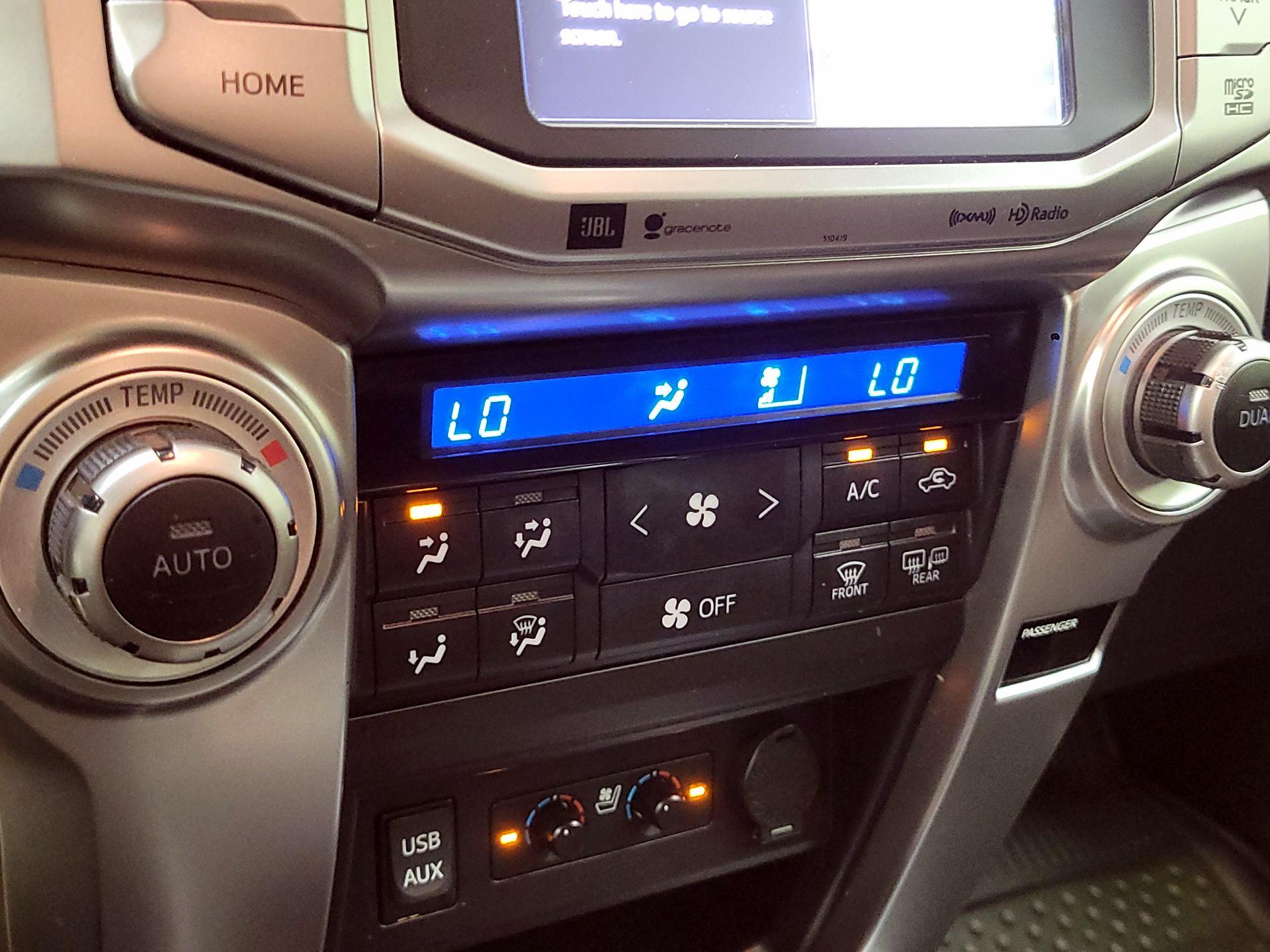 Thumbnail: 2019 Toyota 4Runner - 17