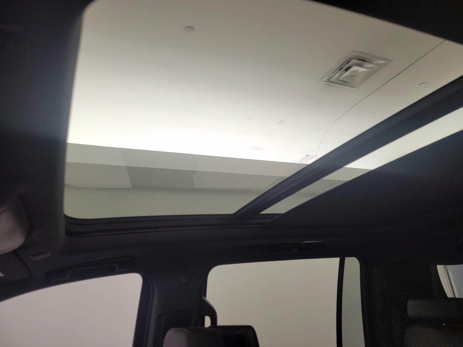 Thumbnail: 2021 Chevrolet Suburban - 20