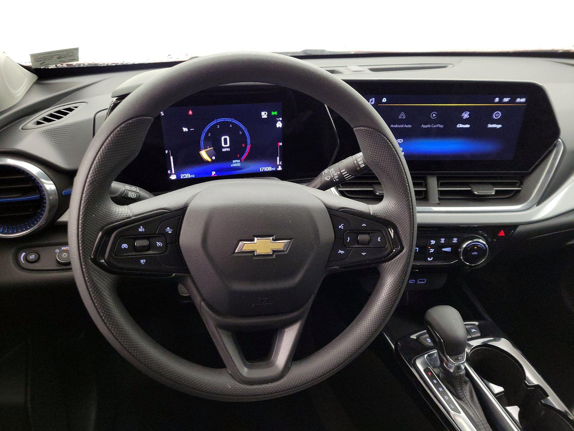 Thumbnail: 2024 Chevrolet Trax - 10