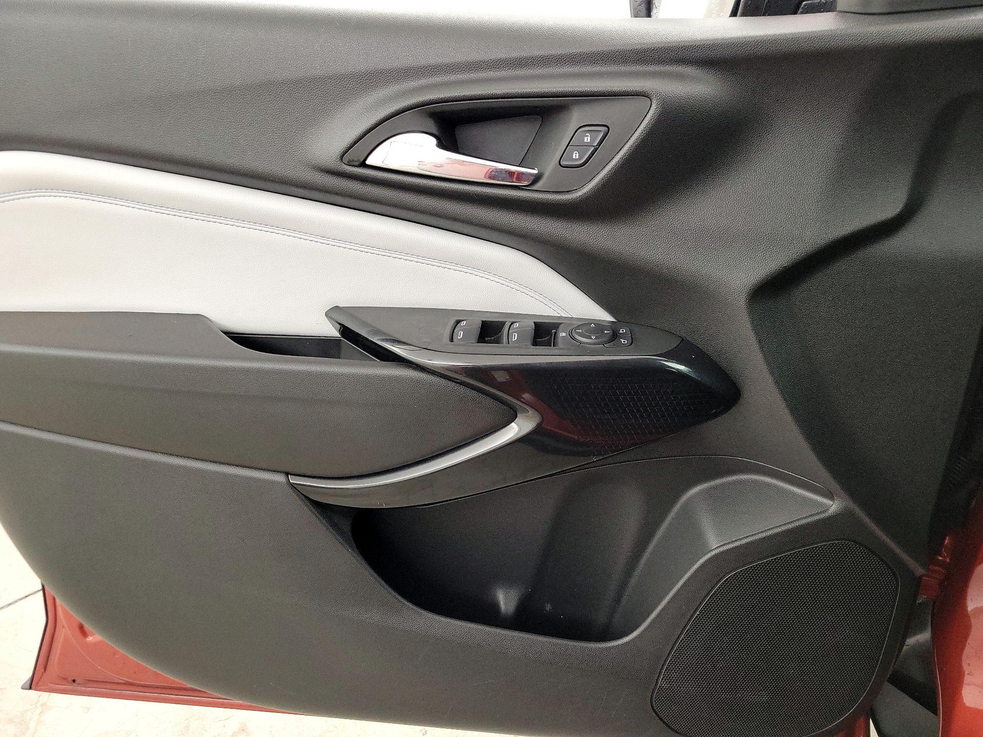 Thumbnail: 2024 Chevrolet Trax - 12