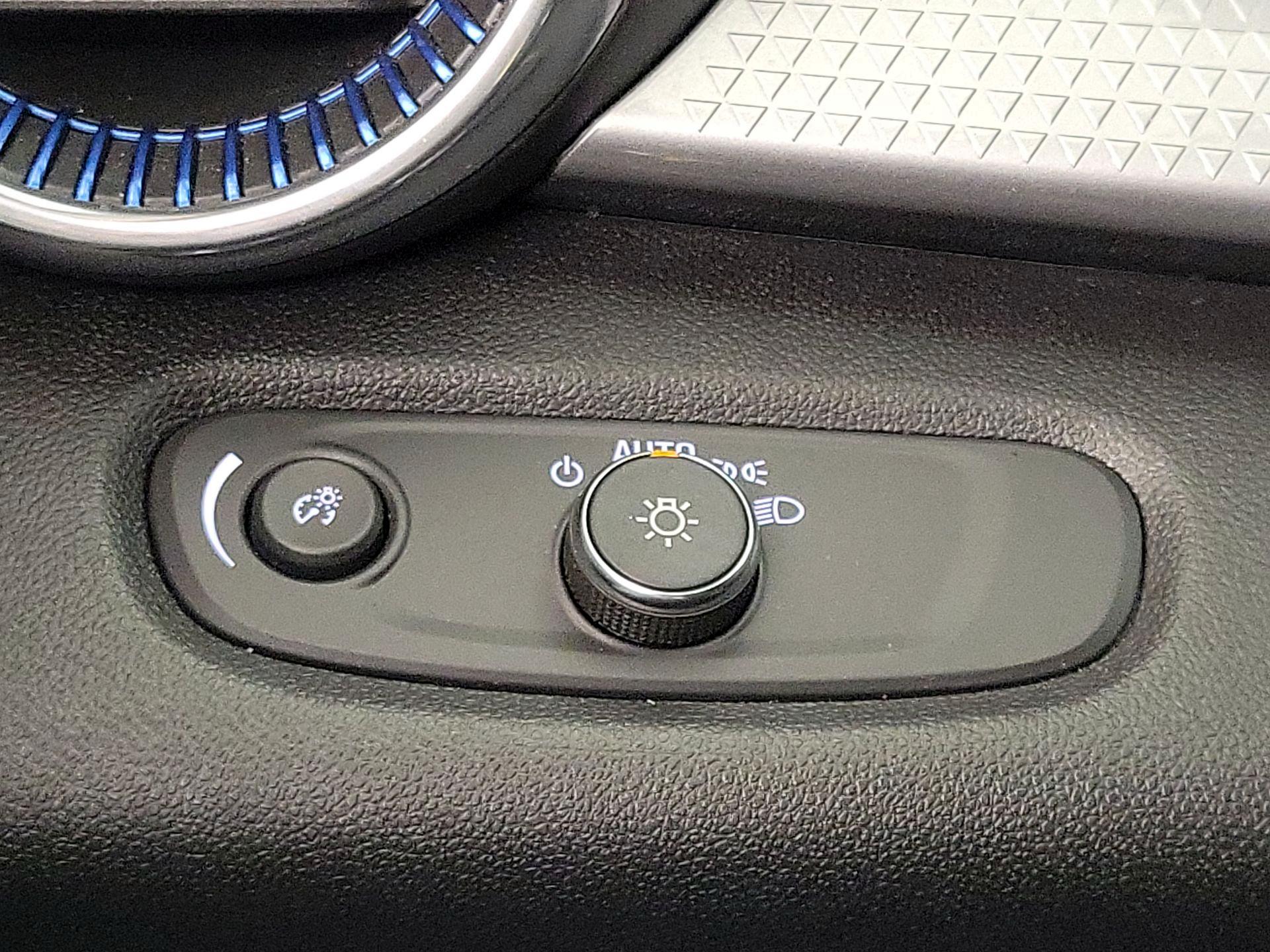 Thumbnail: 2024 Chevrolet Trax - 13