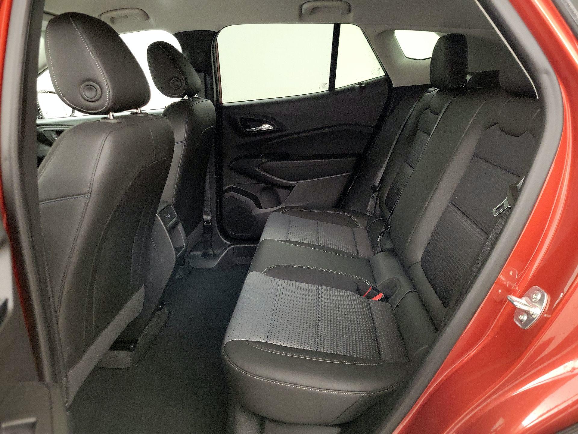 Thumbnail: 2024 Chevrolet Trax - 19