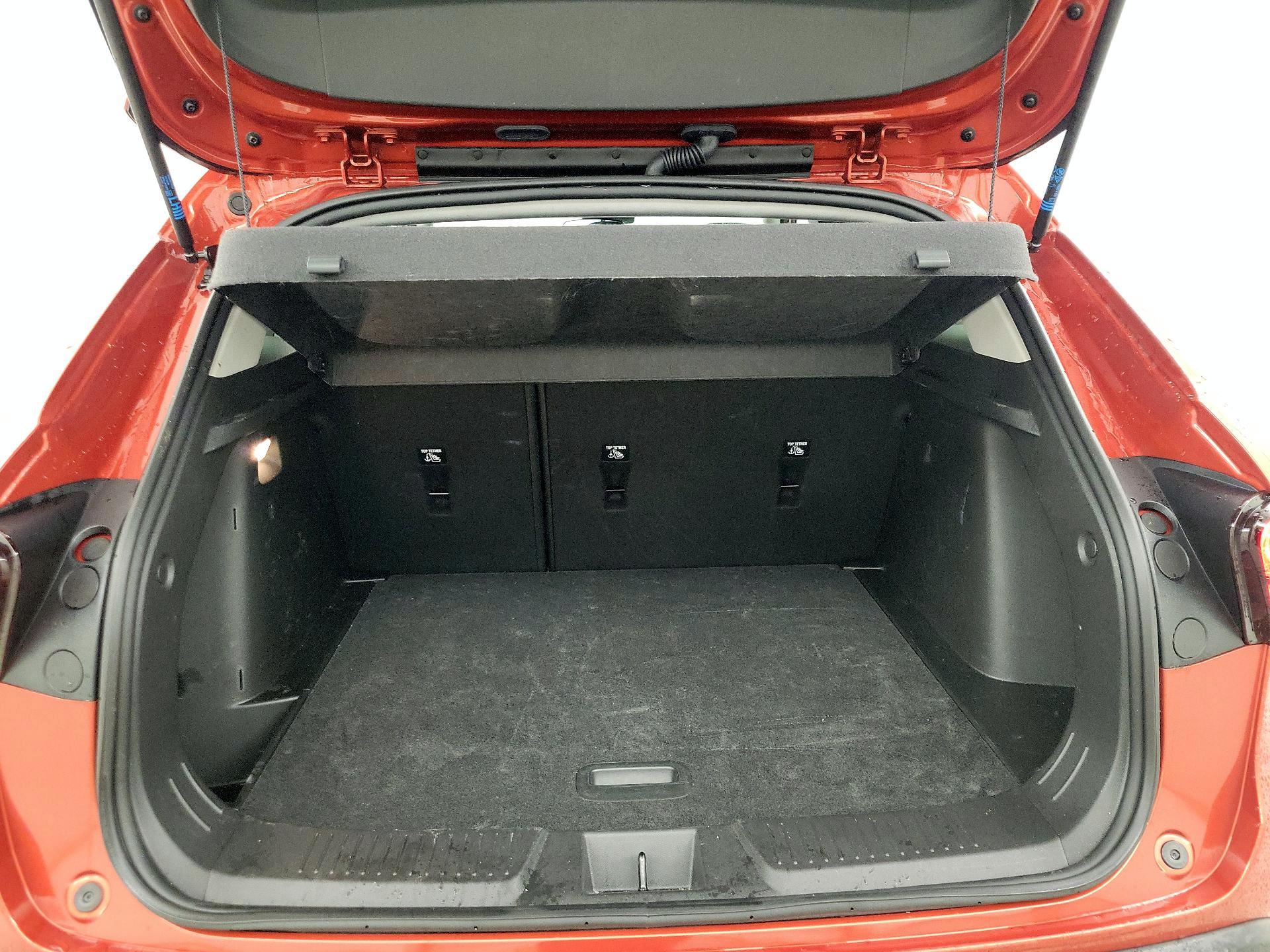 Thumbnail: 2024 Chevrolet Trax - 20